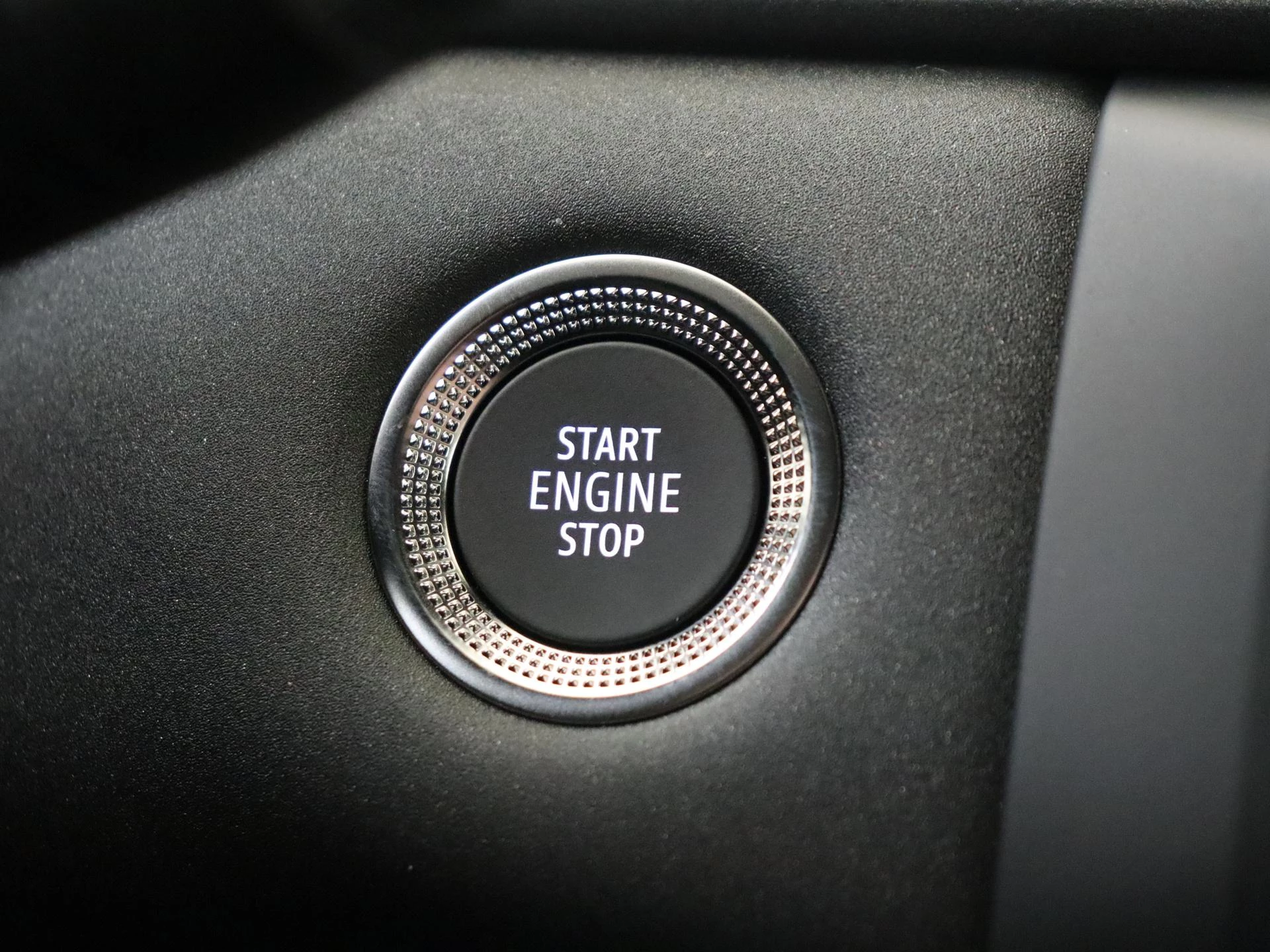 Renault-Captur-image-18