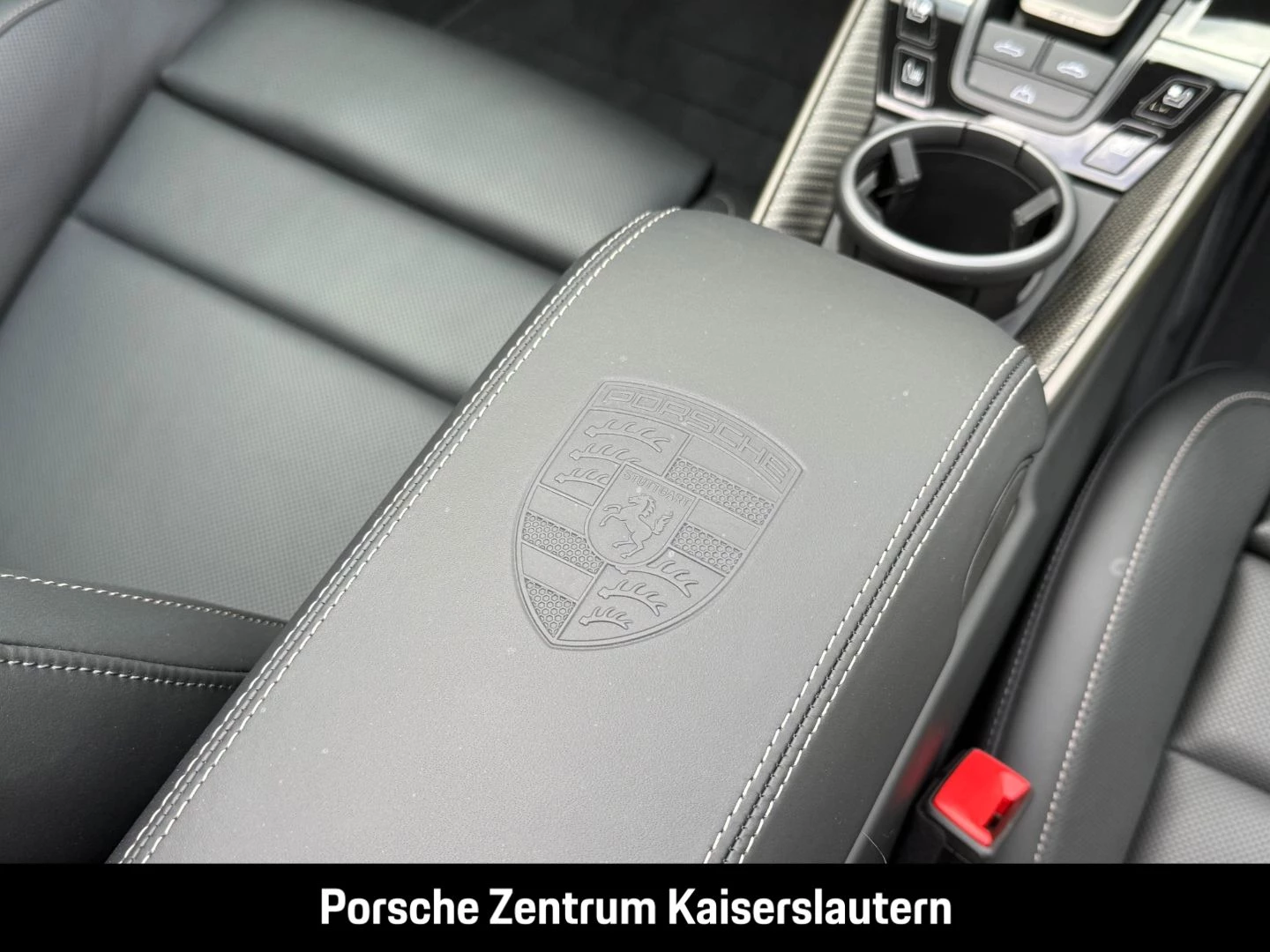 Porsche 911 992 Turbo S Cabrio Burmester Clubleder PCCB turbo s