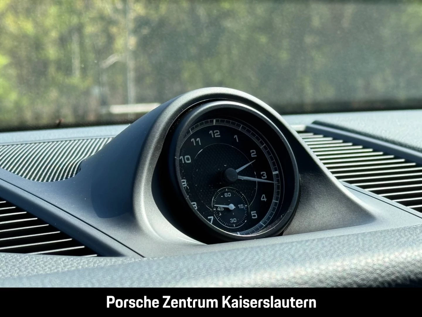 Porsche Macan Sportabgasanlage BOSE Luftfederung 20-Zoll -