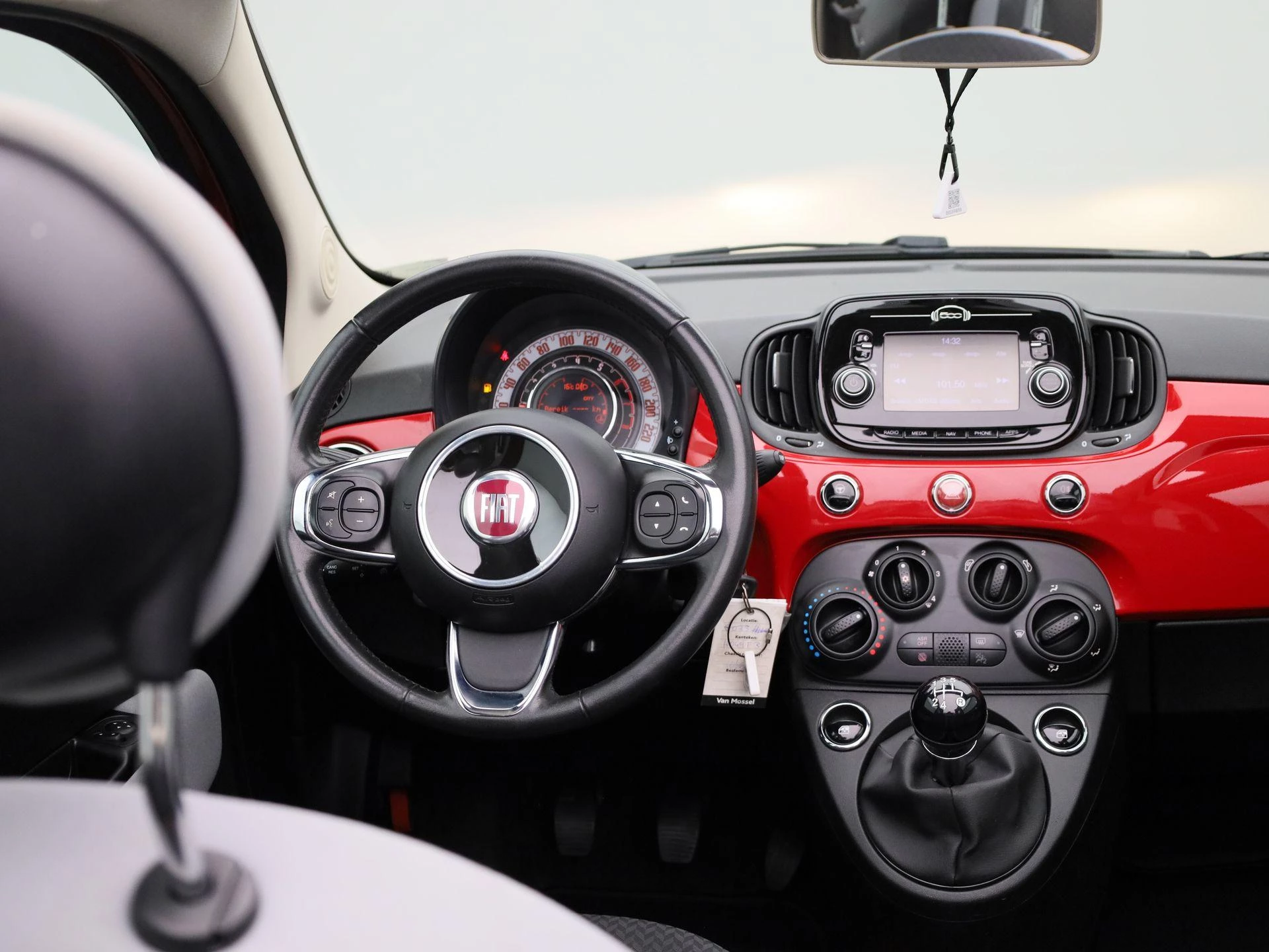 Fiat-500C-image-6