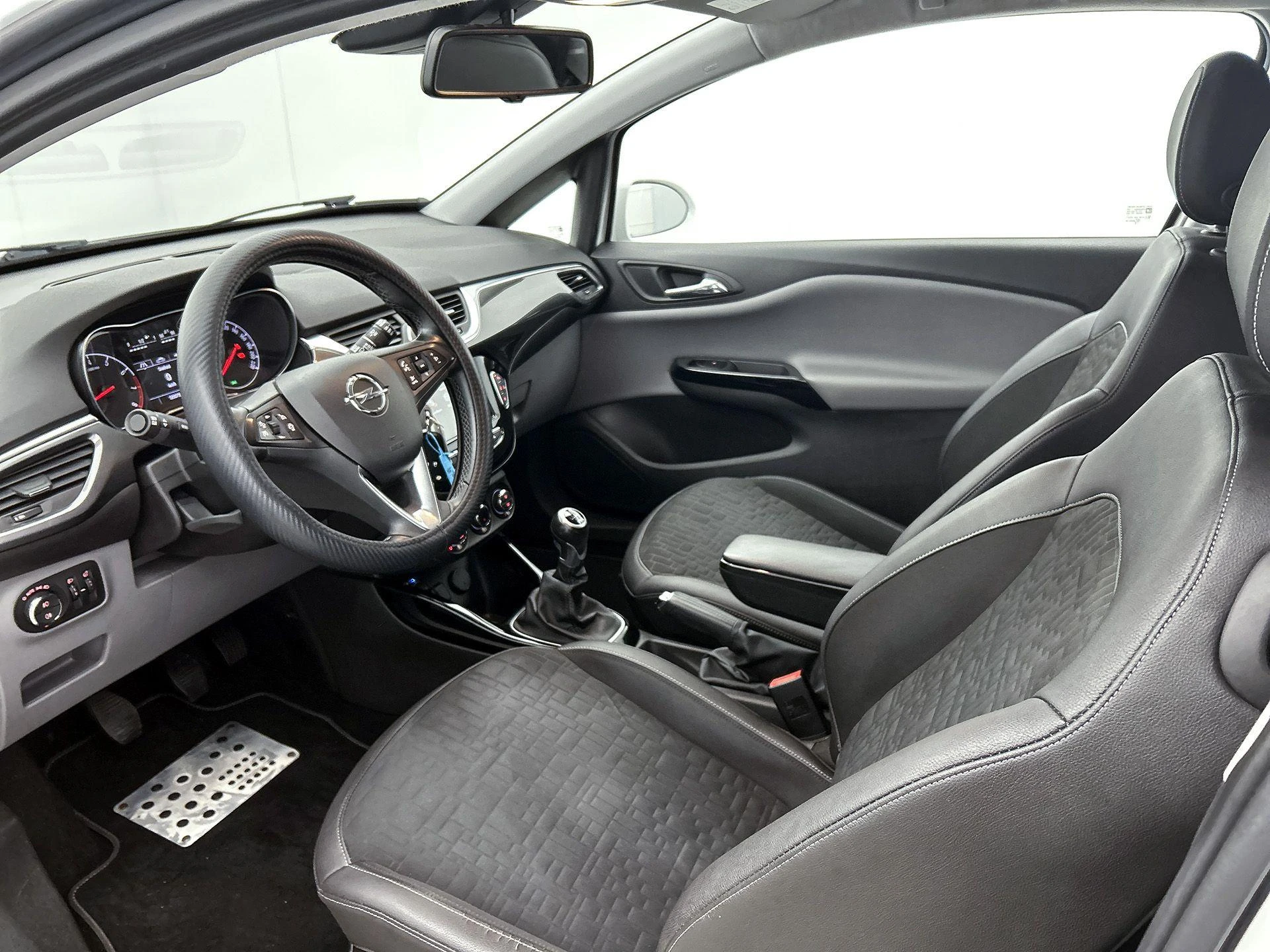 Opel-Corsa-image-13