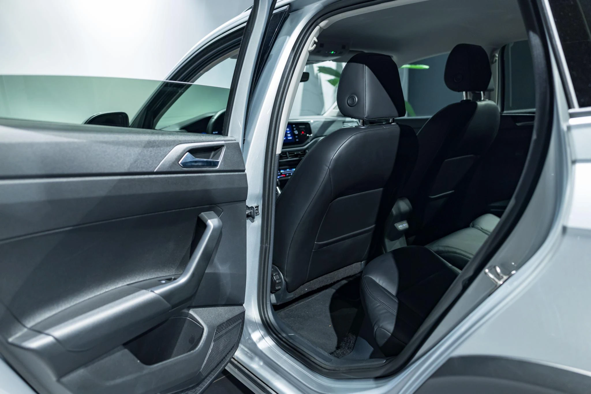 Volkswagen-Taigo-image-19