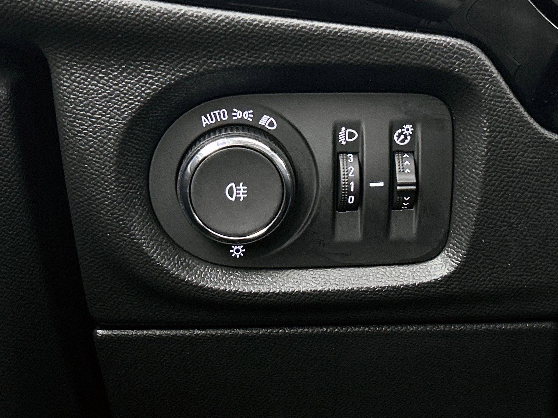 Opel-Corsa-image-22