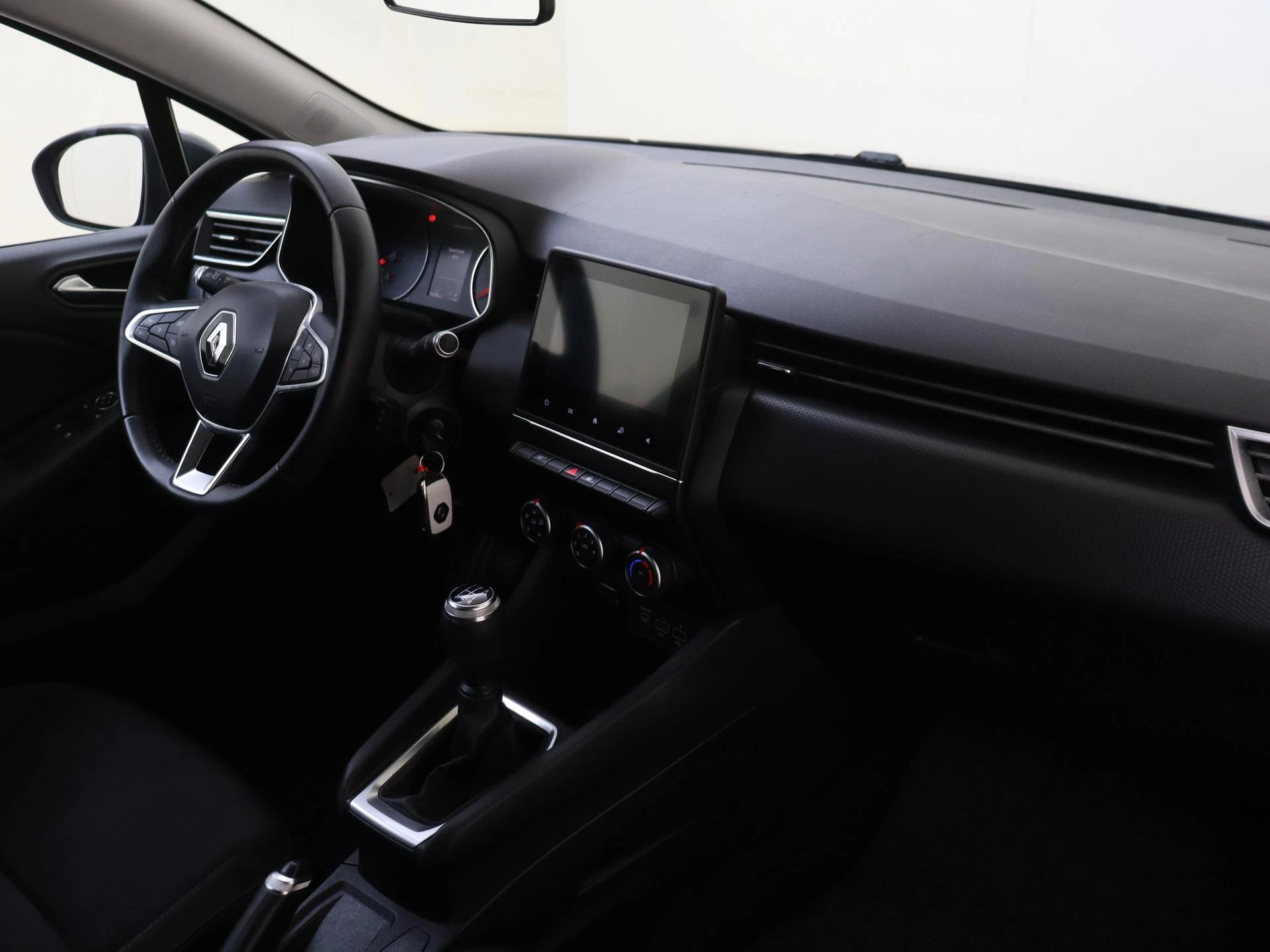 Renault-Clio-image-4