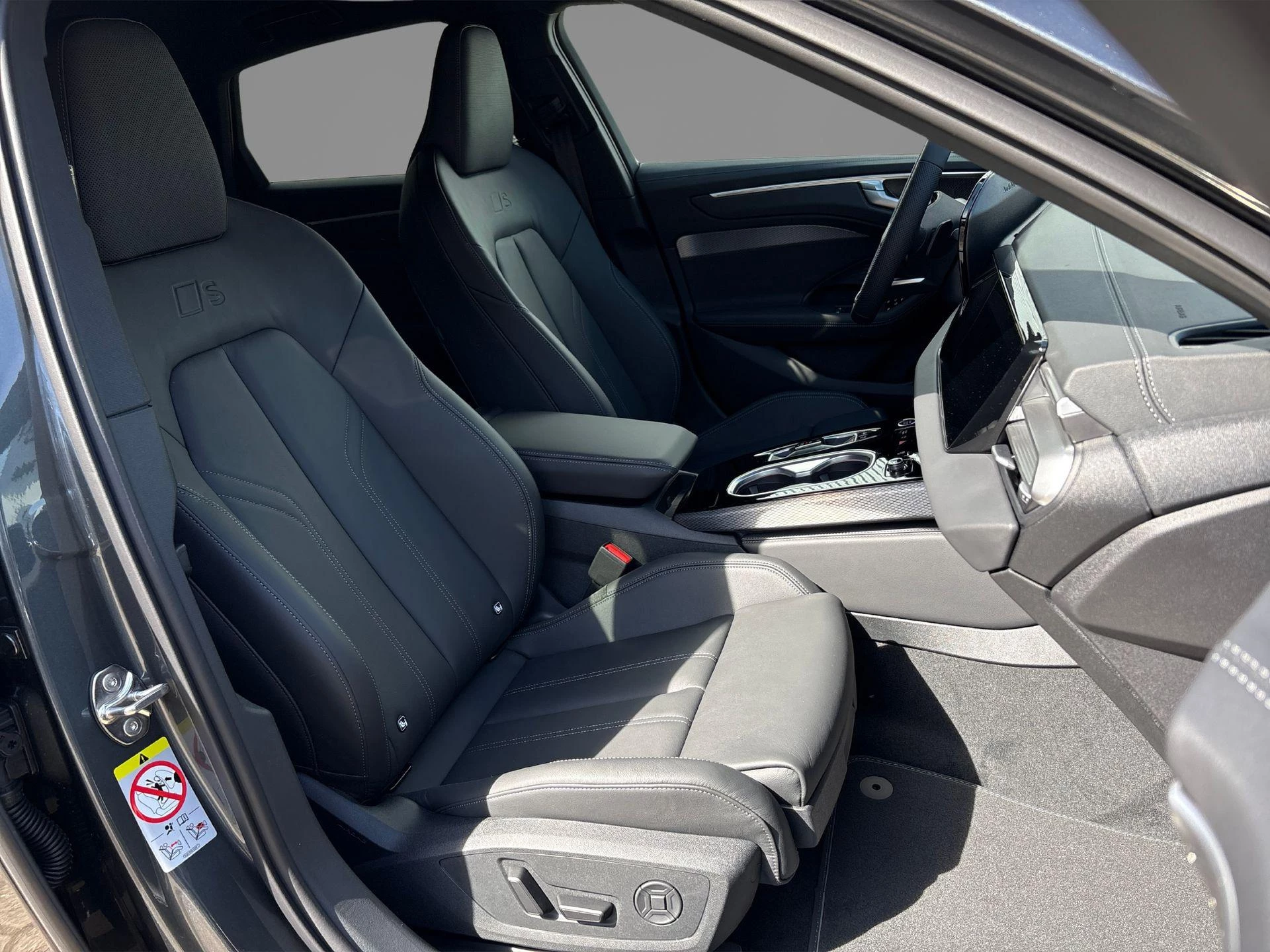 Audi A6 Limousine 2.0 e-hybrid quattro S edition Competition