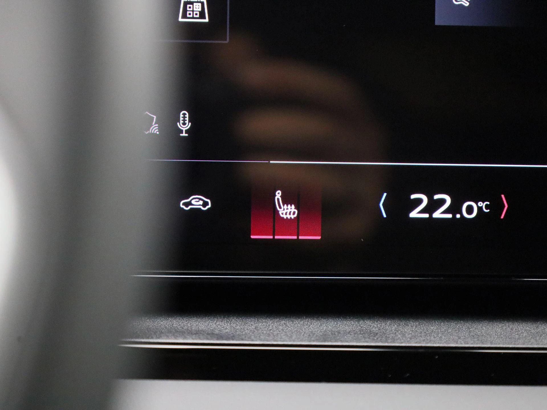 Audi-Q6 e-tron-image-21
