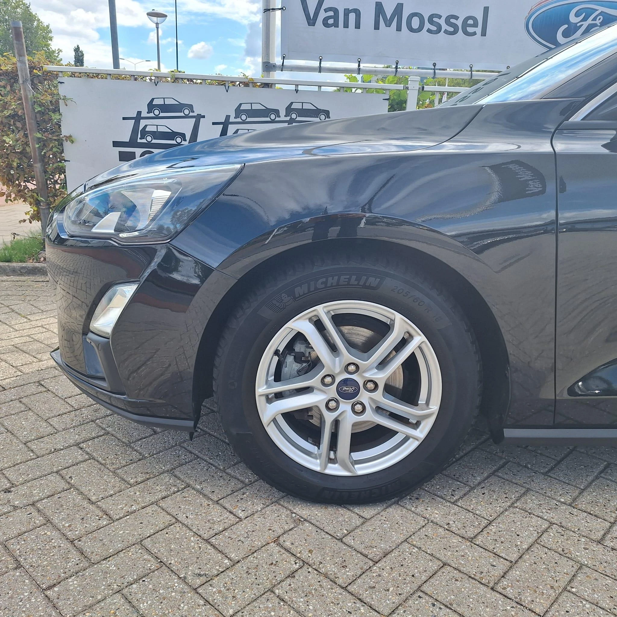 Ford-Focus-image-3