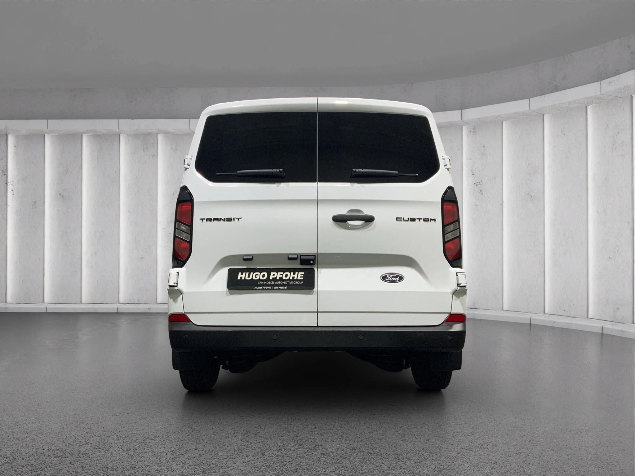 Ford-Transit Custom-image-3