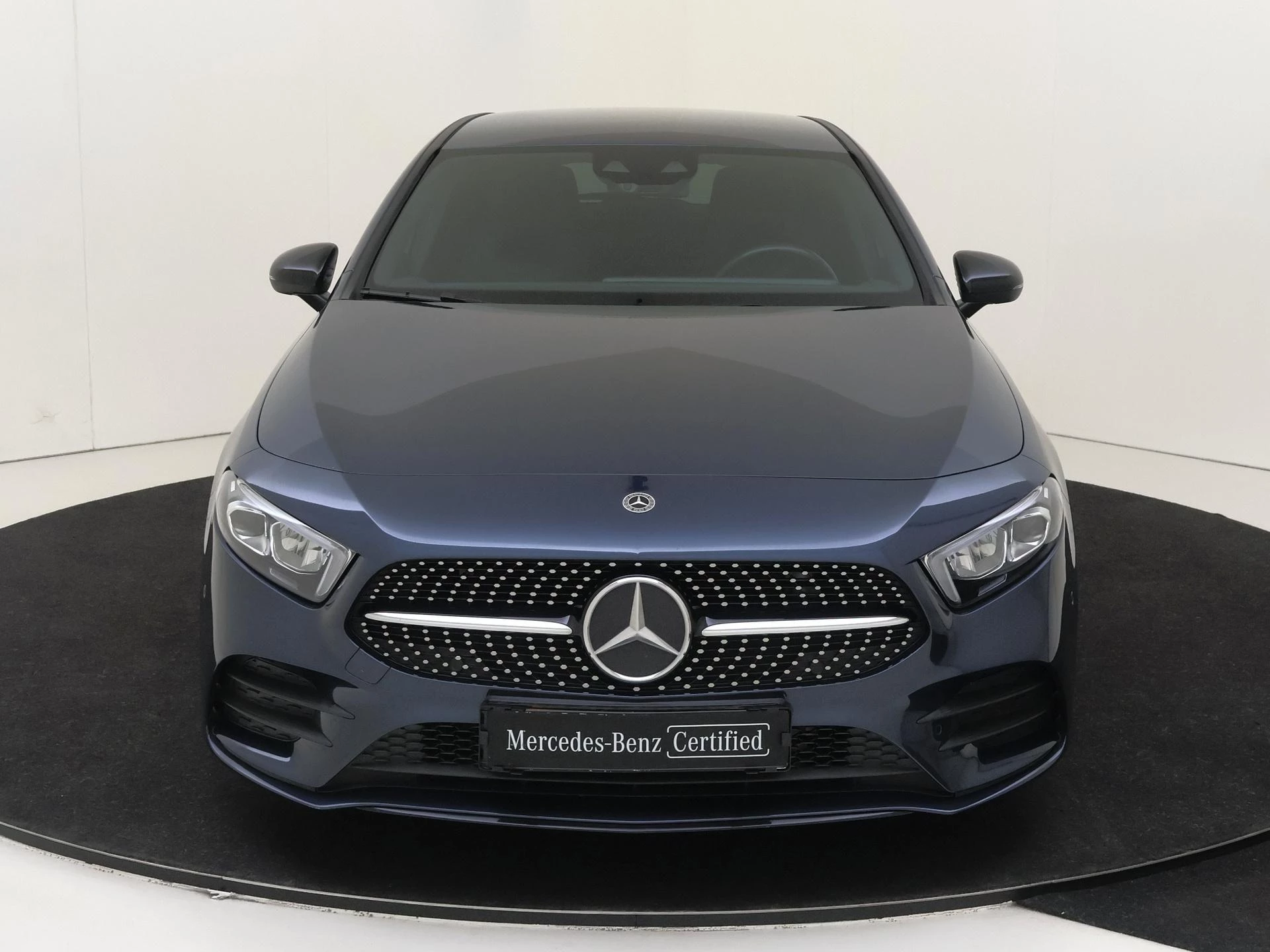 Mercedes-Benz-A-Klasse-image-5