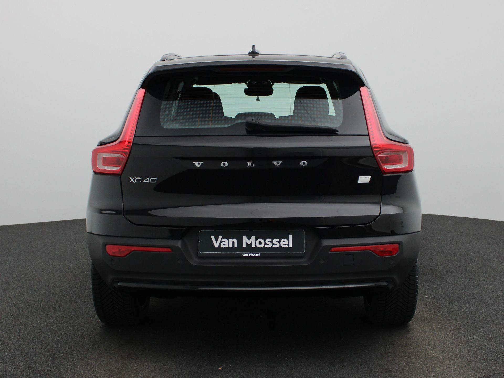 Volvo-XC40-image-4