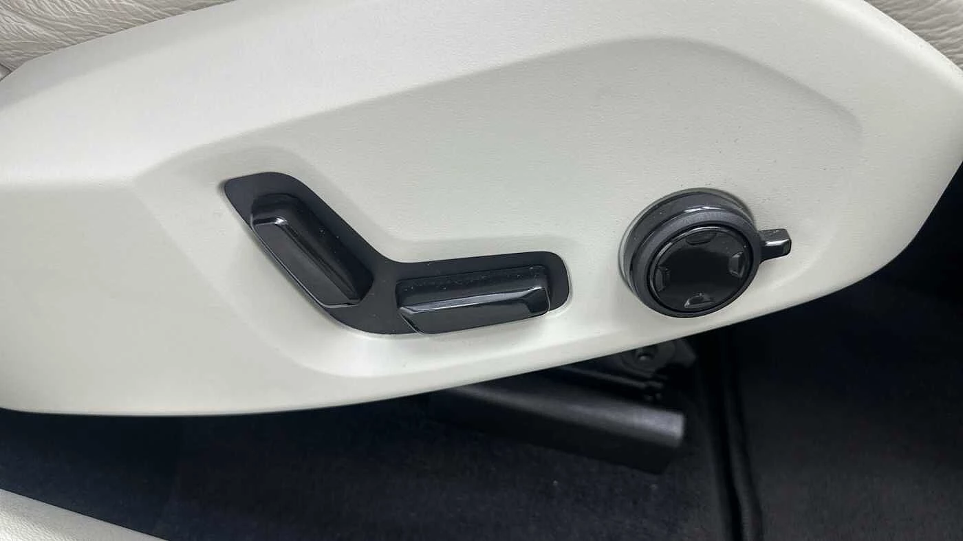 Volvo-XC60-image-31