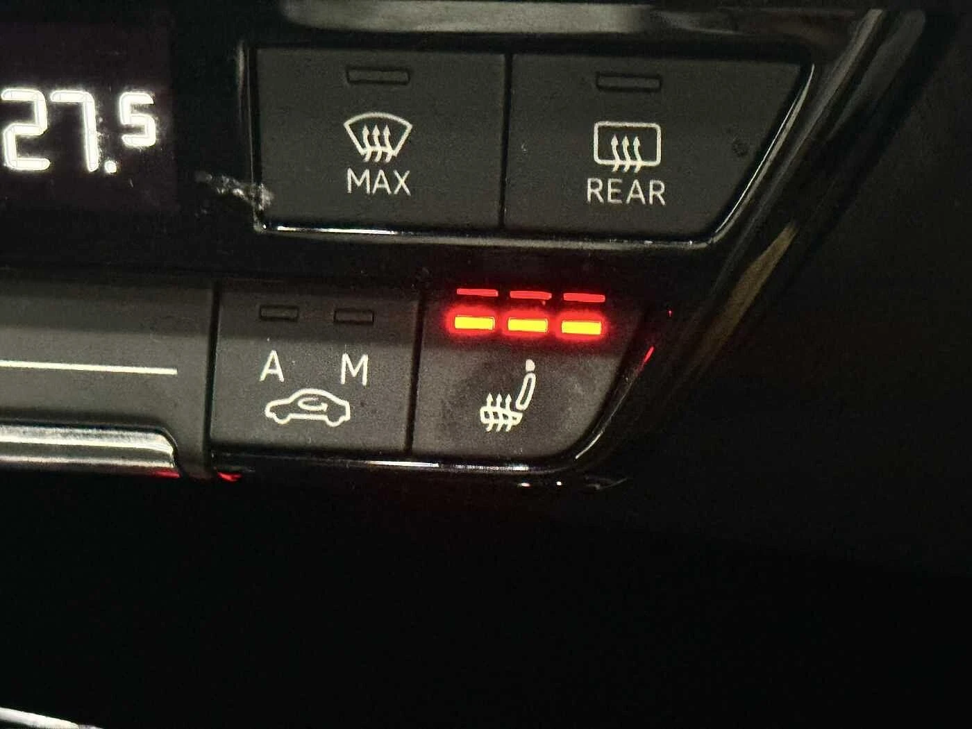 Audi-Q4 e-tron-image-27