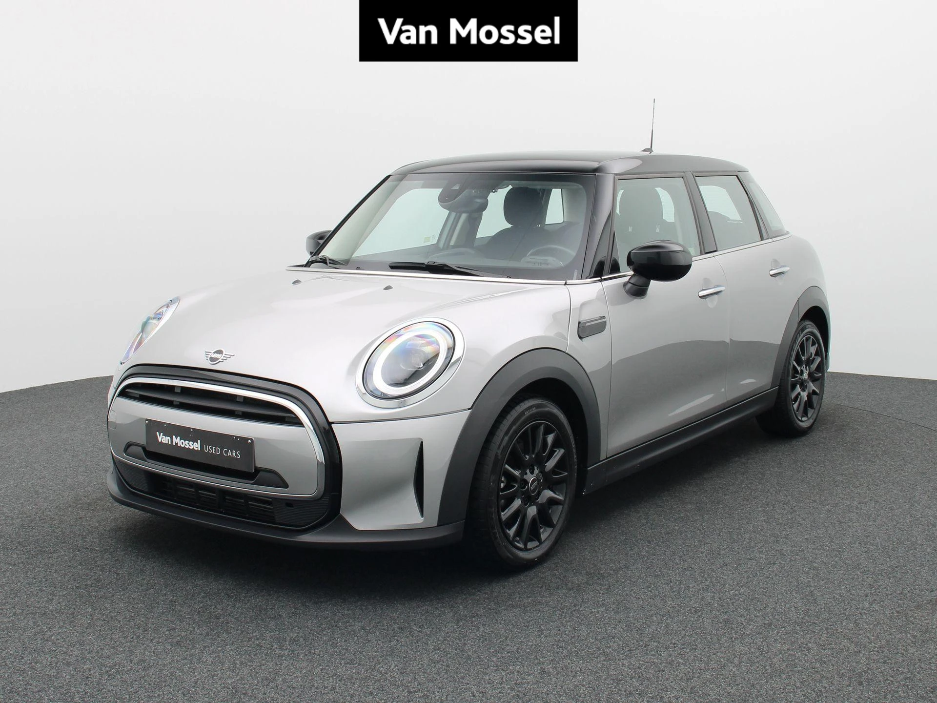 MINI-Cooper-image-0