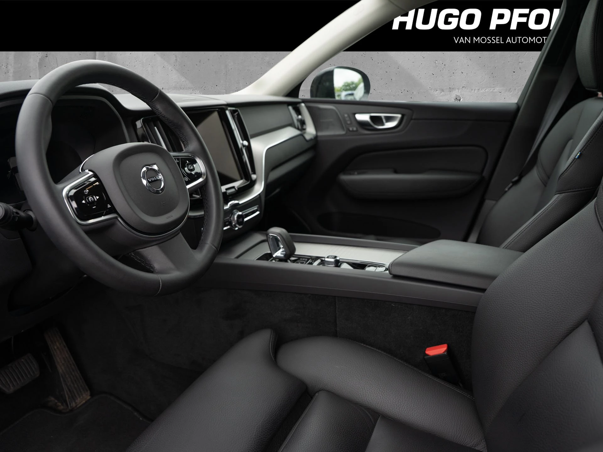 Volvo XC60 B4 Plus Dark