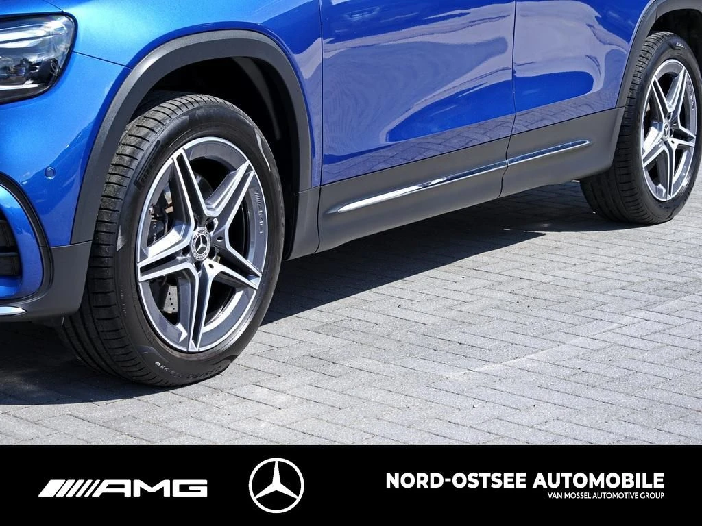 Mercedes-Benz GLB 220 d 4M AMG HUD AHK MULTI PANO STANDHZ 360 AMG Line