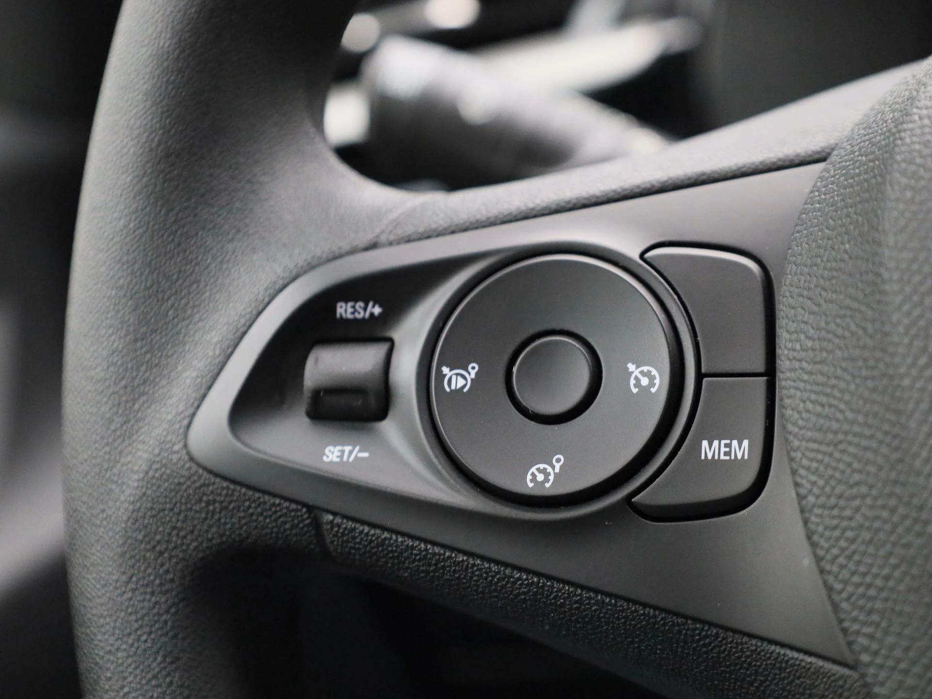 Opel-Corsa-e-image-17