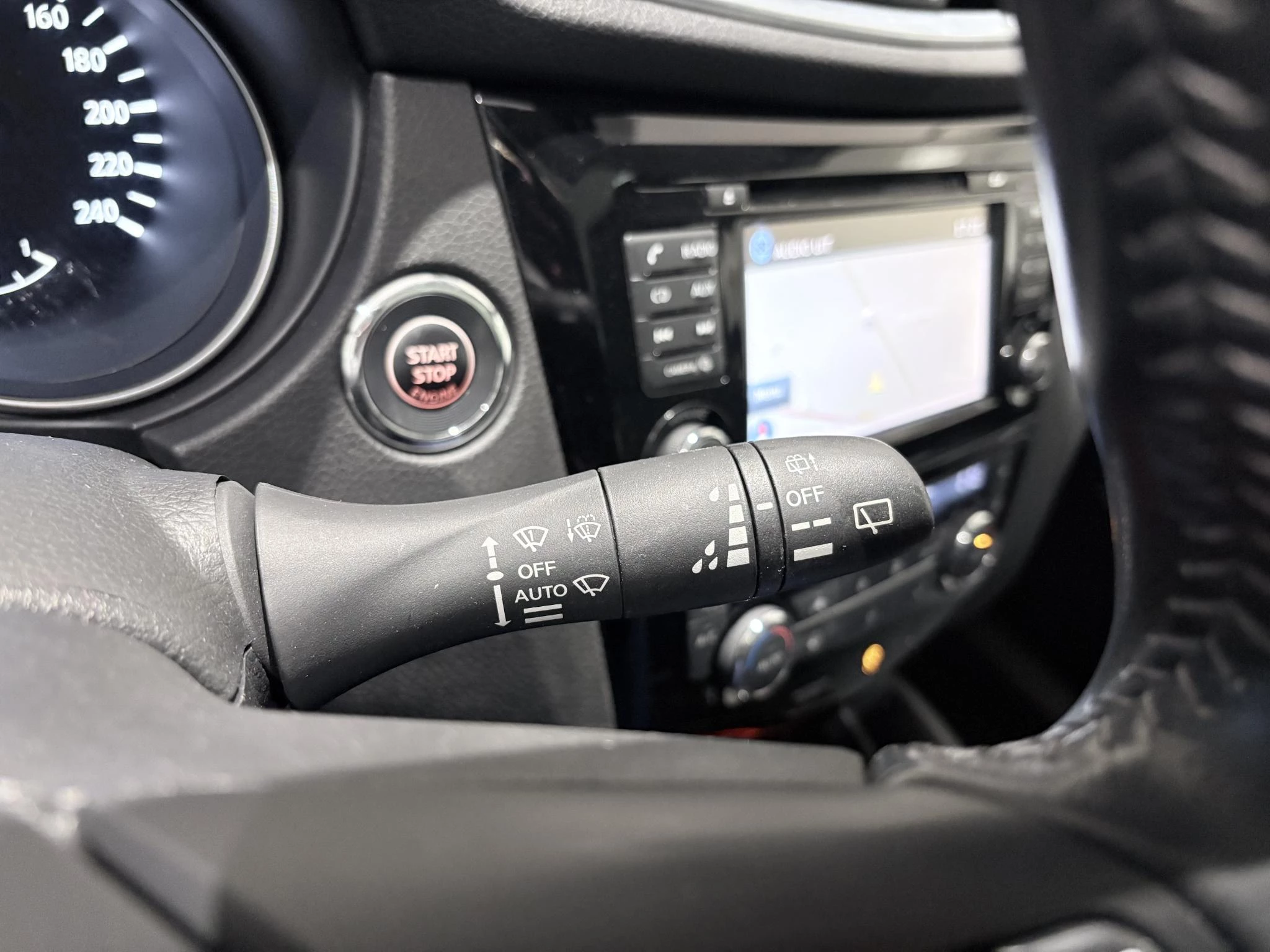 Nissan QASHQAI 1.2 Tekna