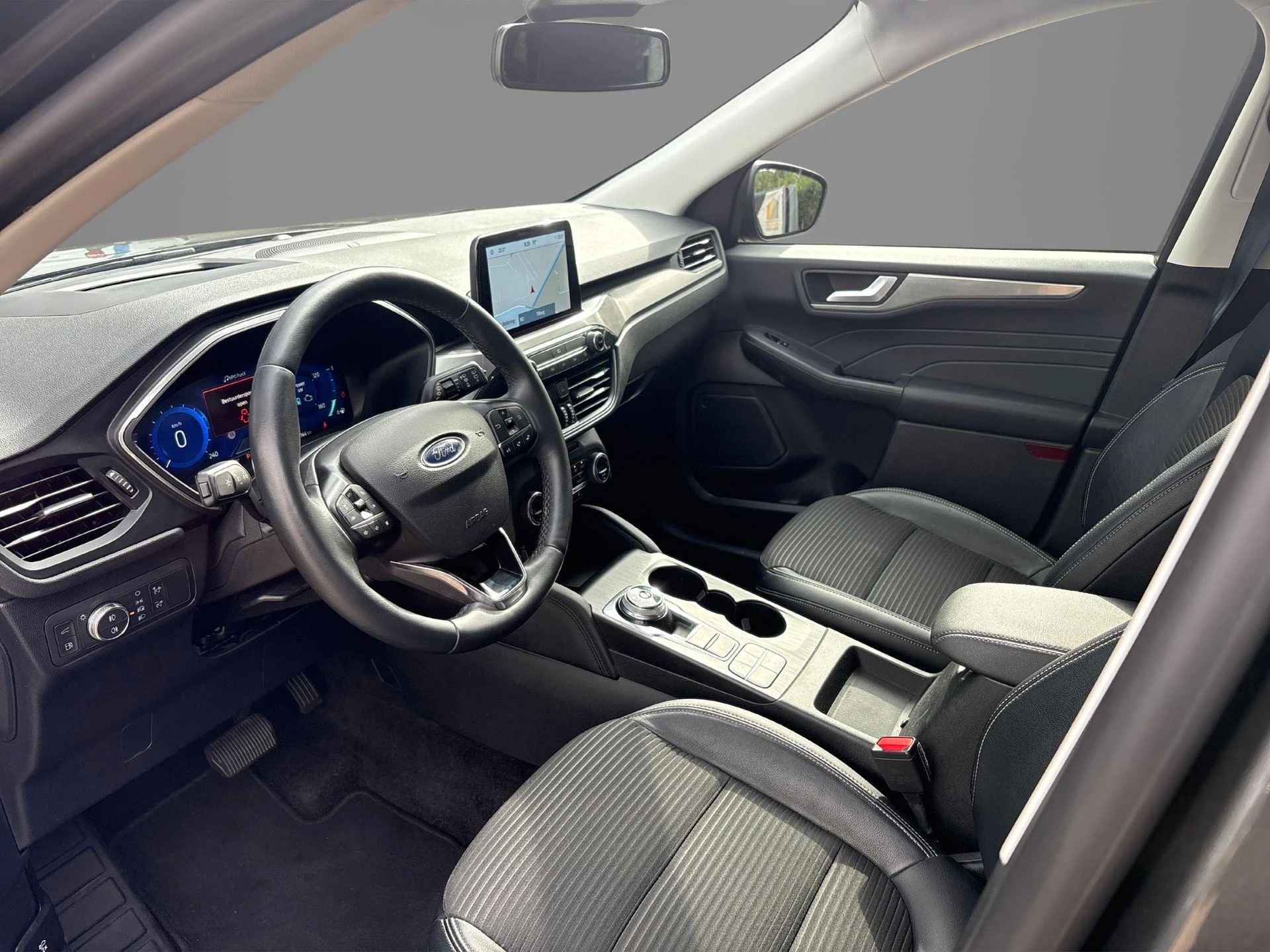 Ford-Kuga-image-14