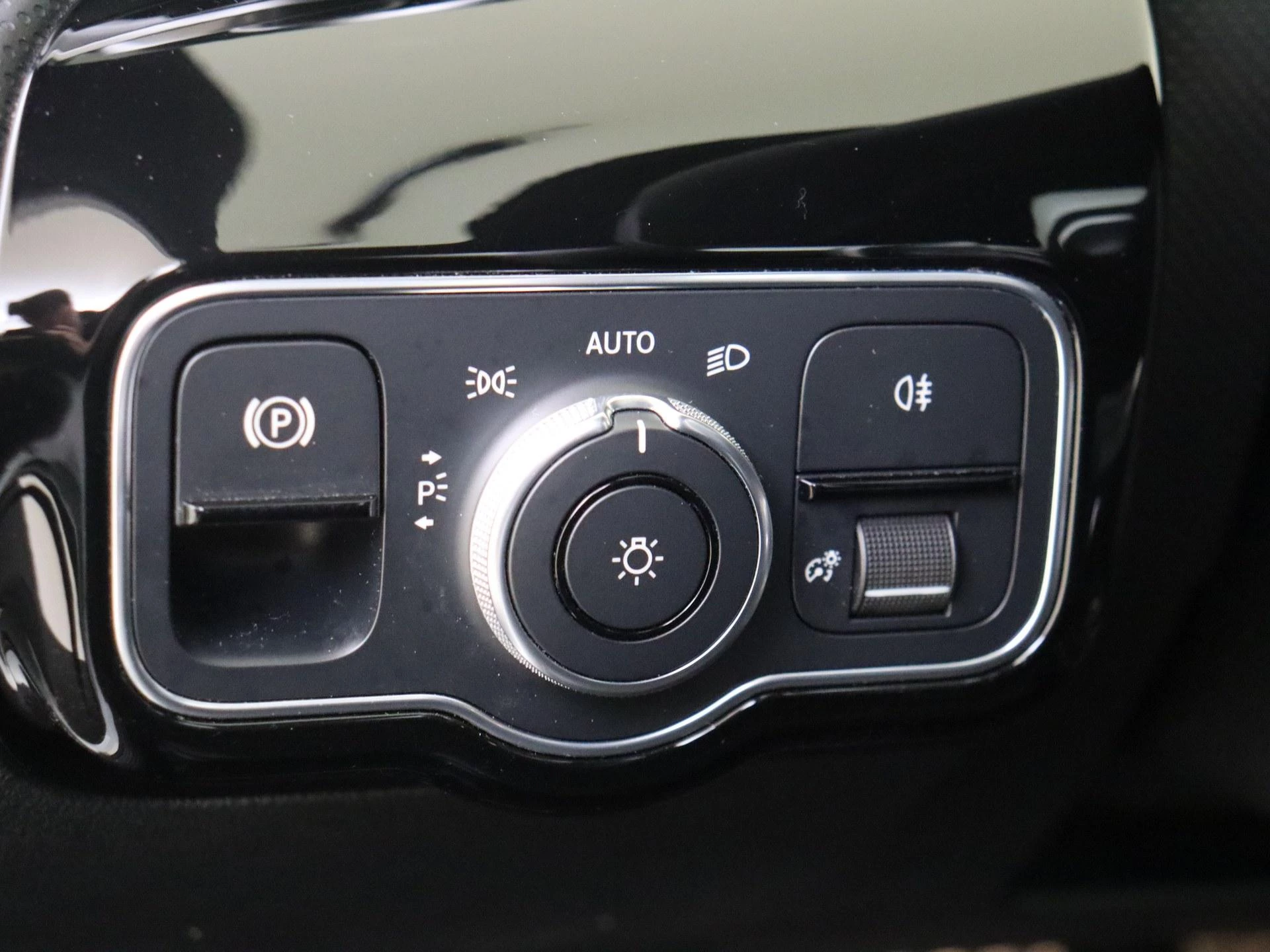 Mercedes-Benz-A-Klasse-image-23