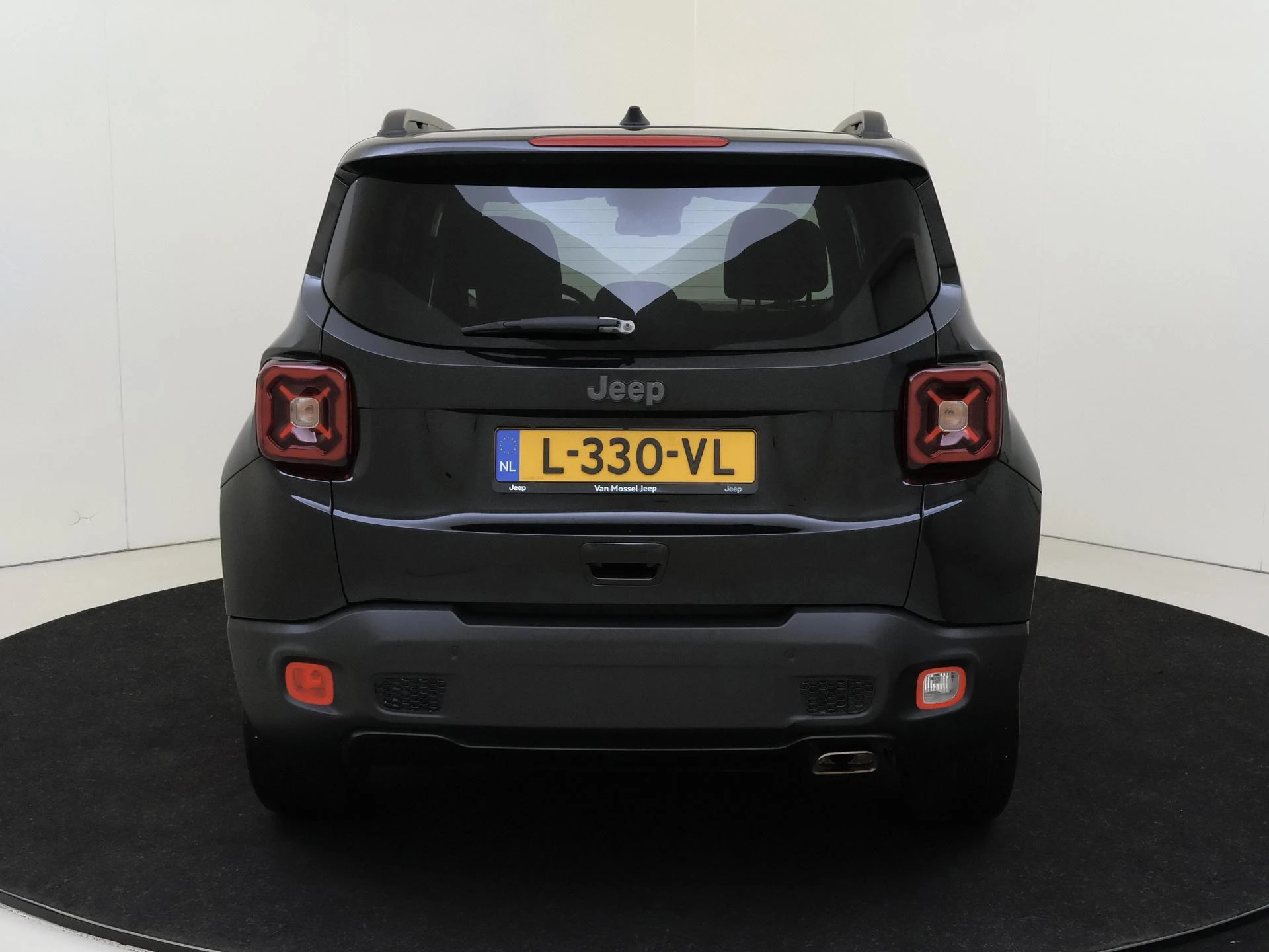 Jeep-Renegade-image-6