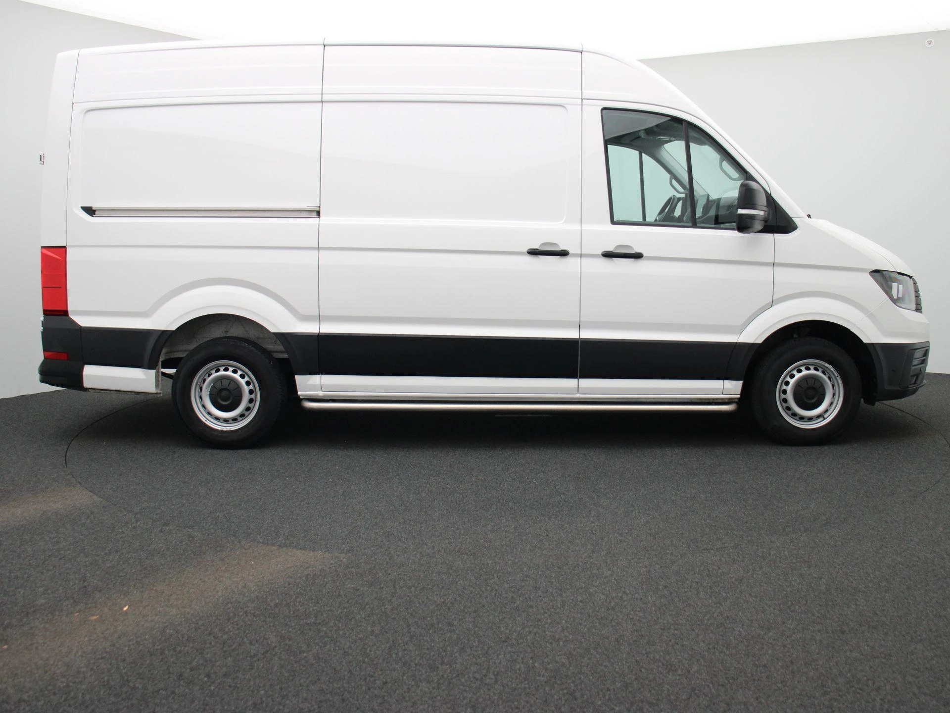 Volkswagen-Crafter-image-5