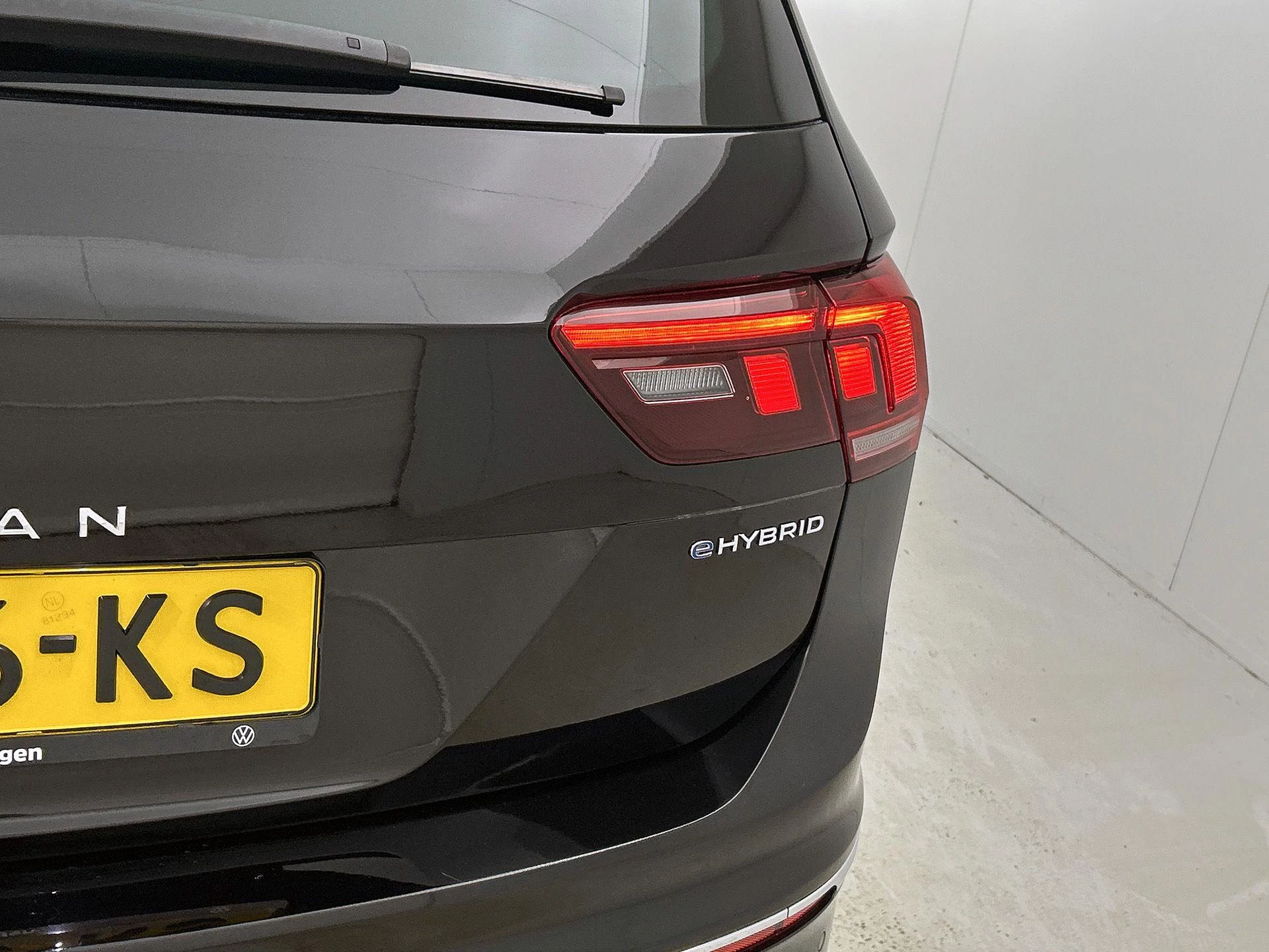 Volkswagen-Tiguan-image-13