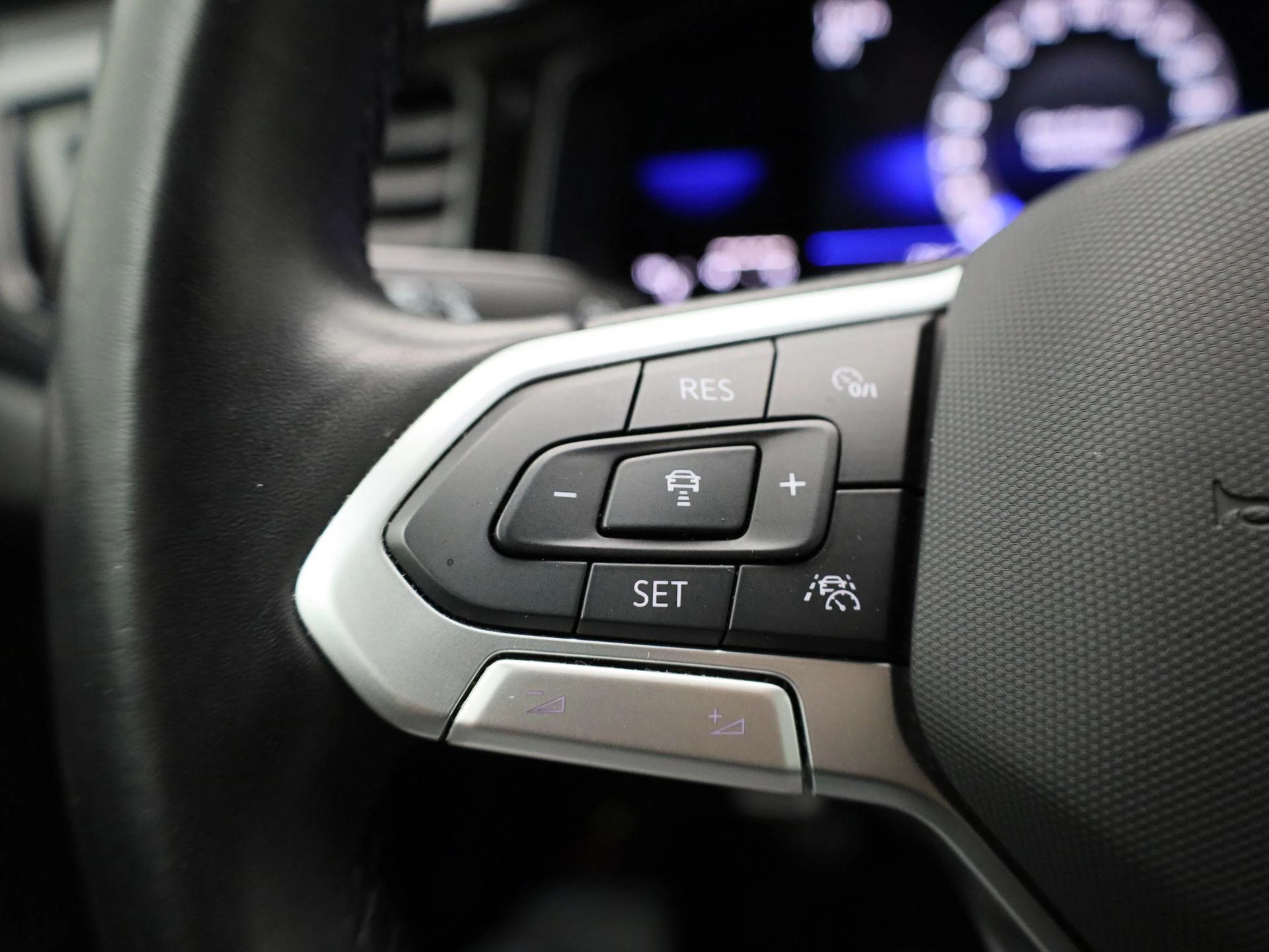 Volkswagen-Taigo-image-17