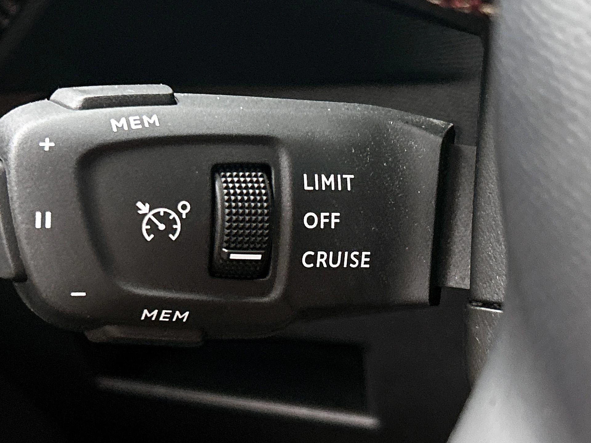 DS DS 7 Crossback E-Tense Performance Line