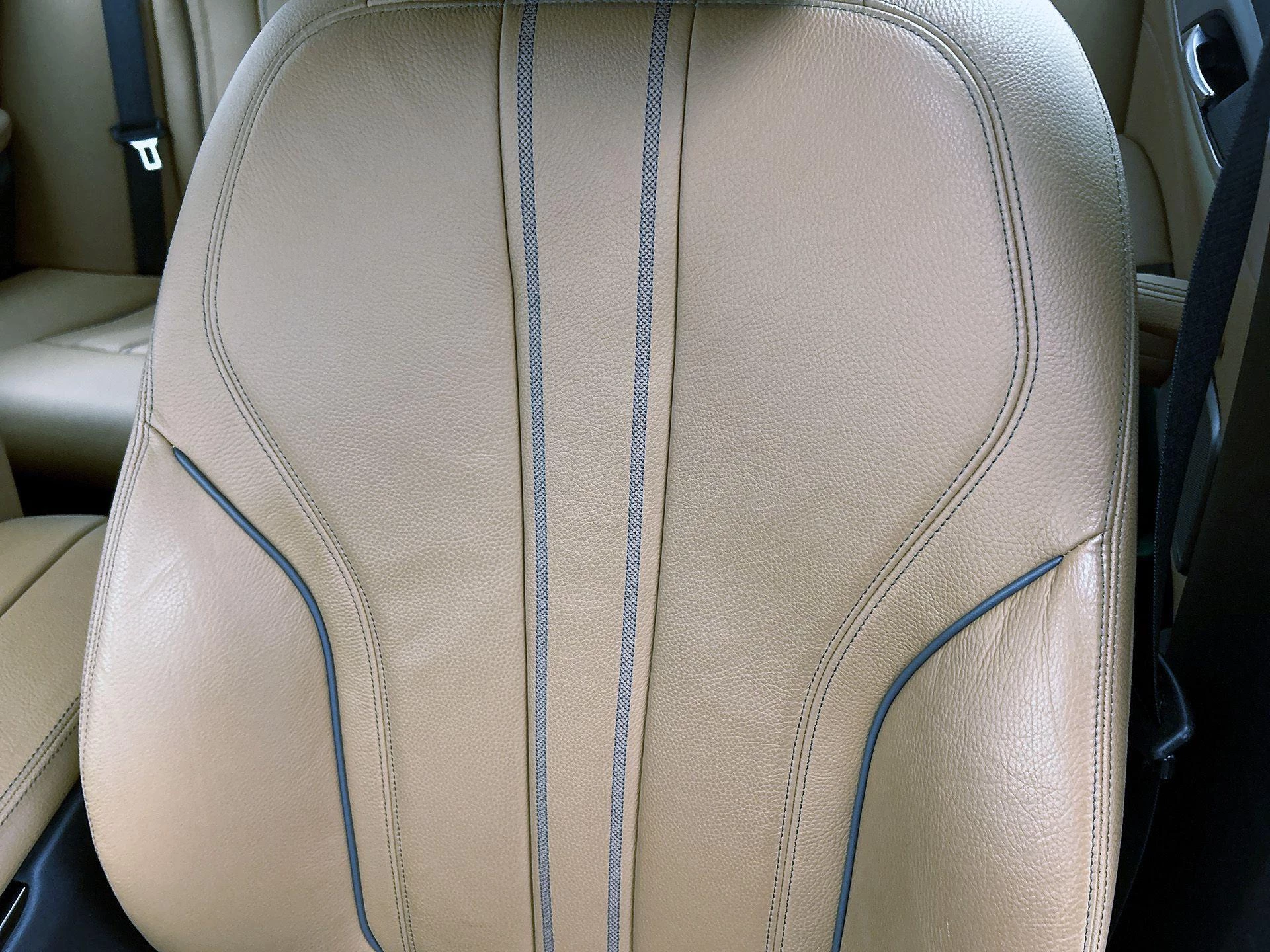 BMW-5 Serie-image-18