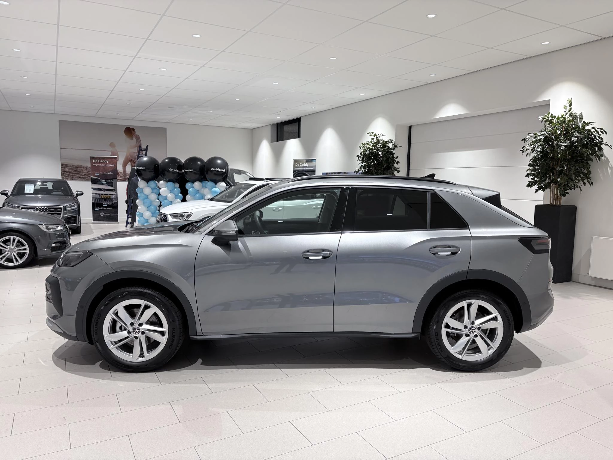 Volkswagen T-Roc 1.5 eTsi Life First Edition 116 PK Automaat