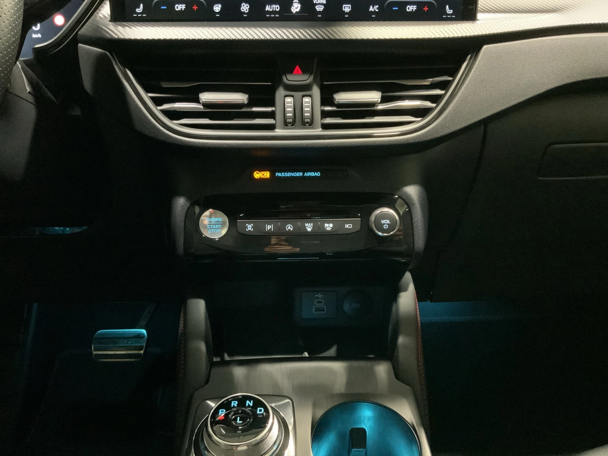 Ford-Kuga-image-13