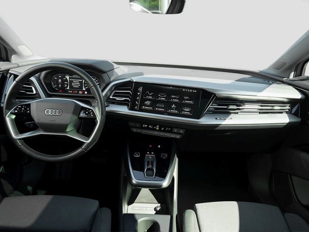 Audi Q4 e-tron 35 Navi ACC Panorama Kamera ACC PDC+