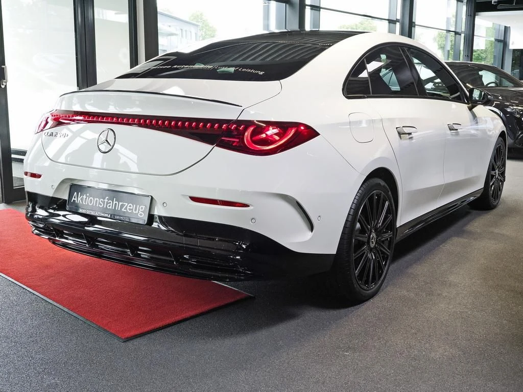 Mercedes-Benz-CLA 250+-image-2