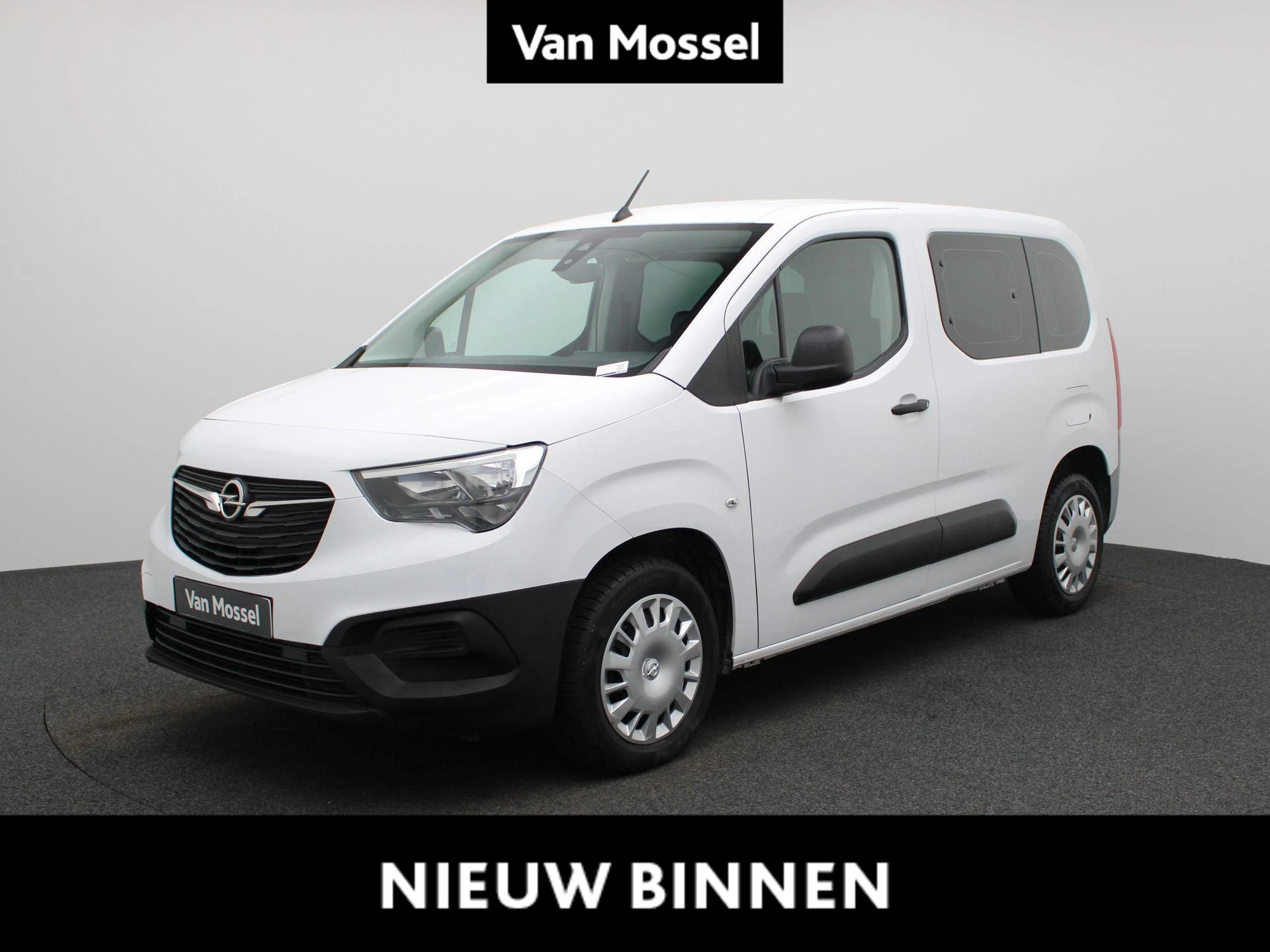 Opel-Combo Life-image-0