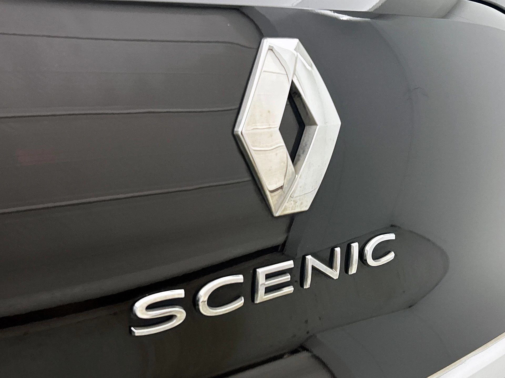 Renault-Grand Scénic-image-30