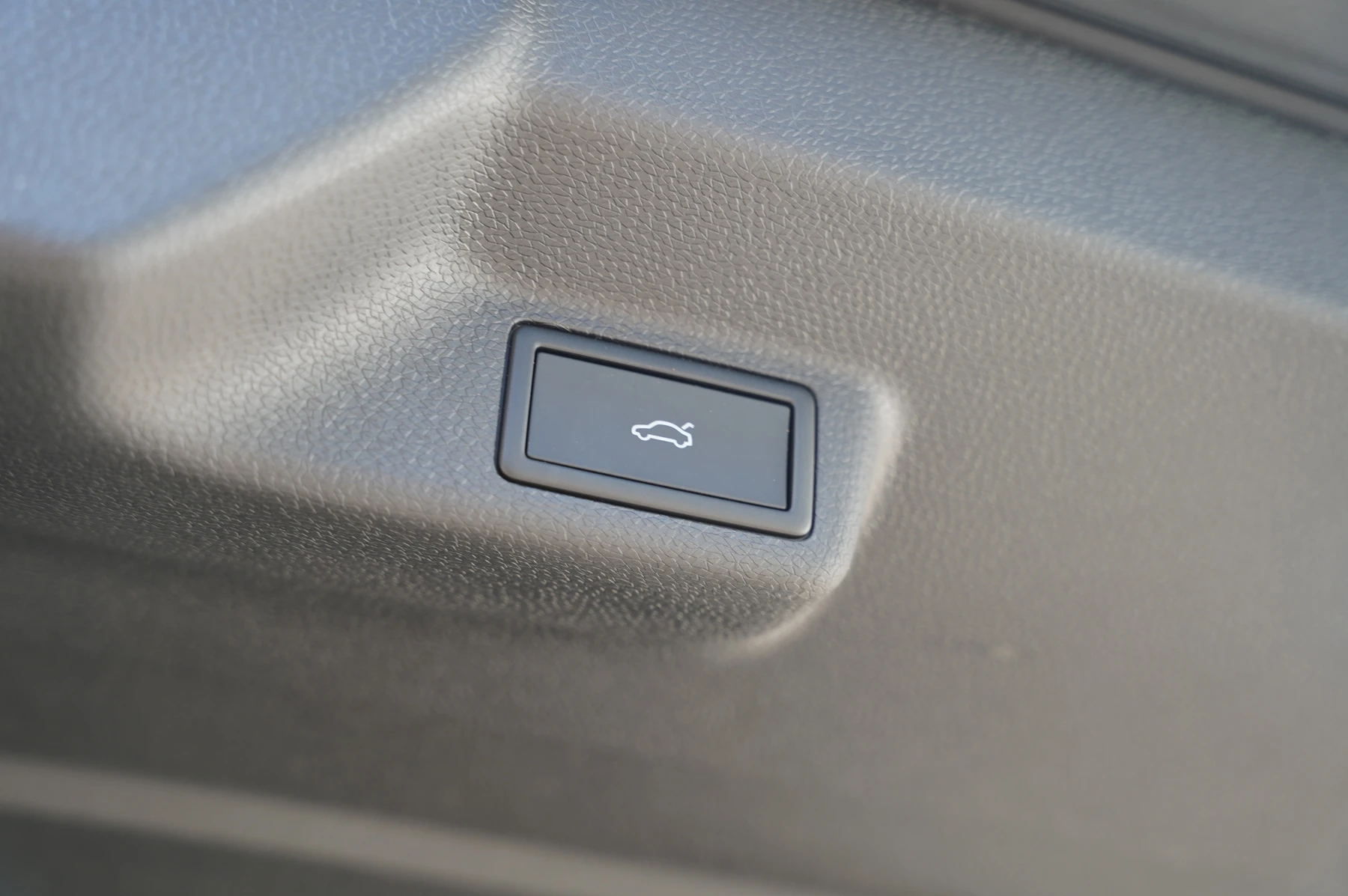 Volkswagen-ID. Buzz-image-38