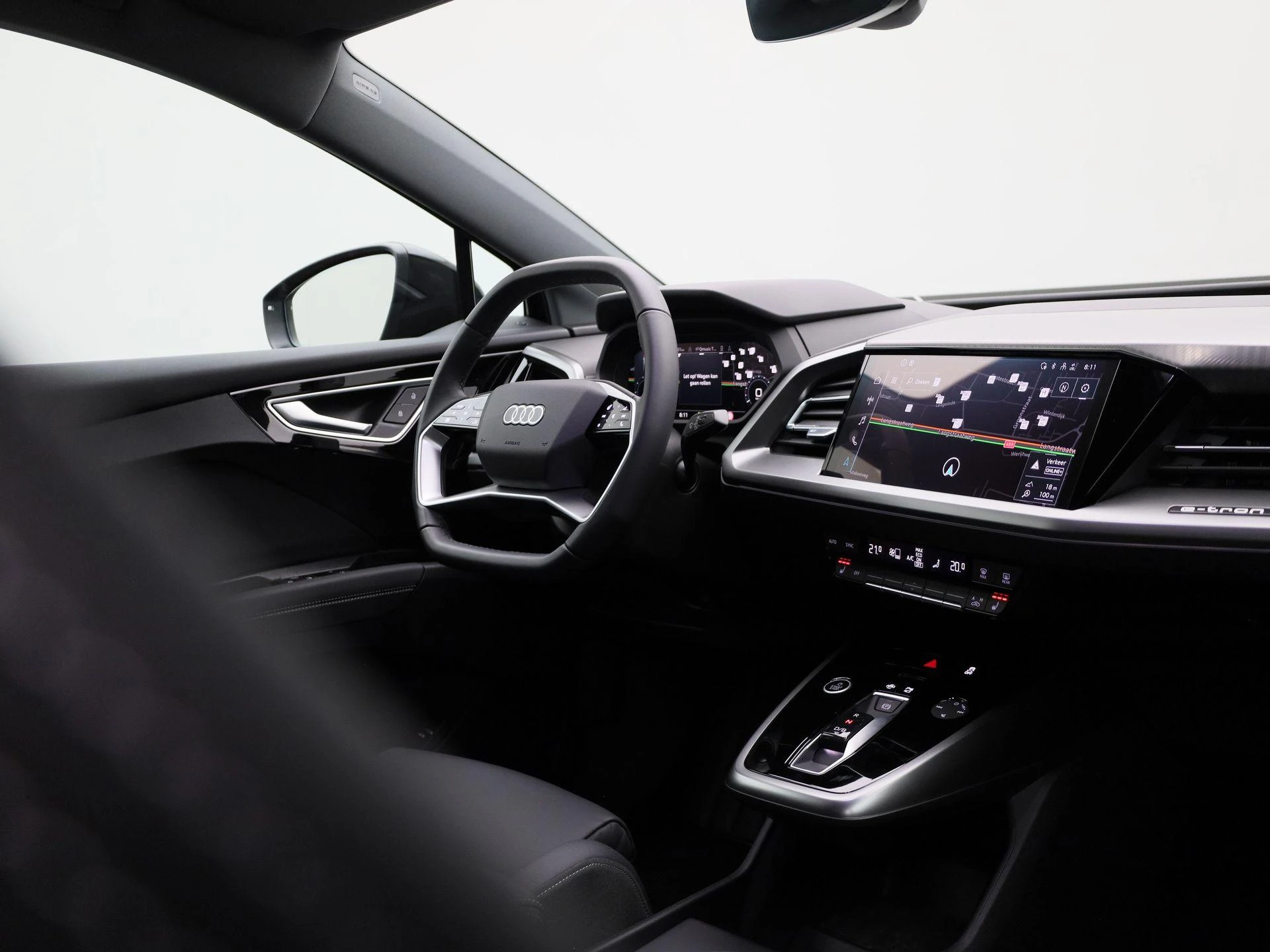 Audi-Q4 e-tron-image-19