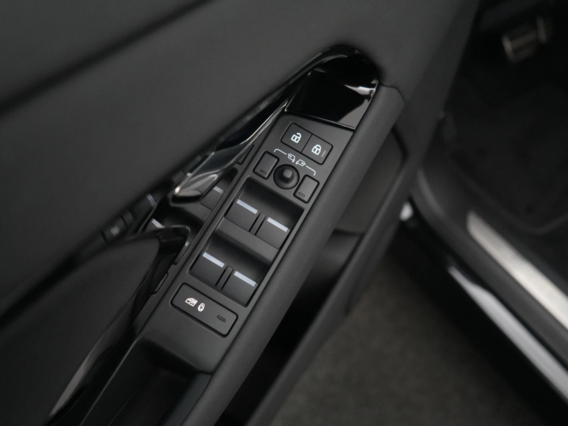 Land Rover Range Rover Evoque 1.5 P270e PHEV AWD SE Dynamic Edition