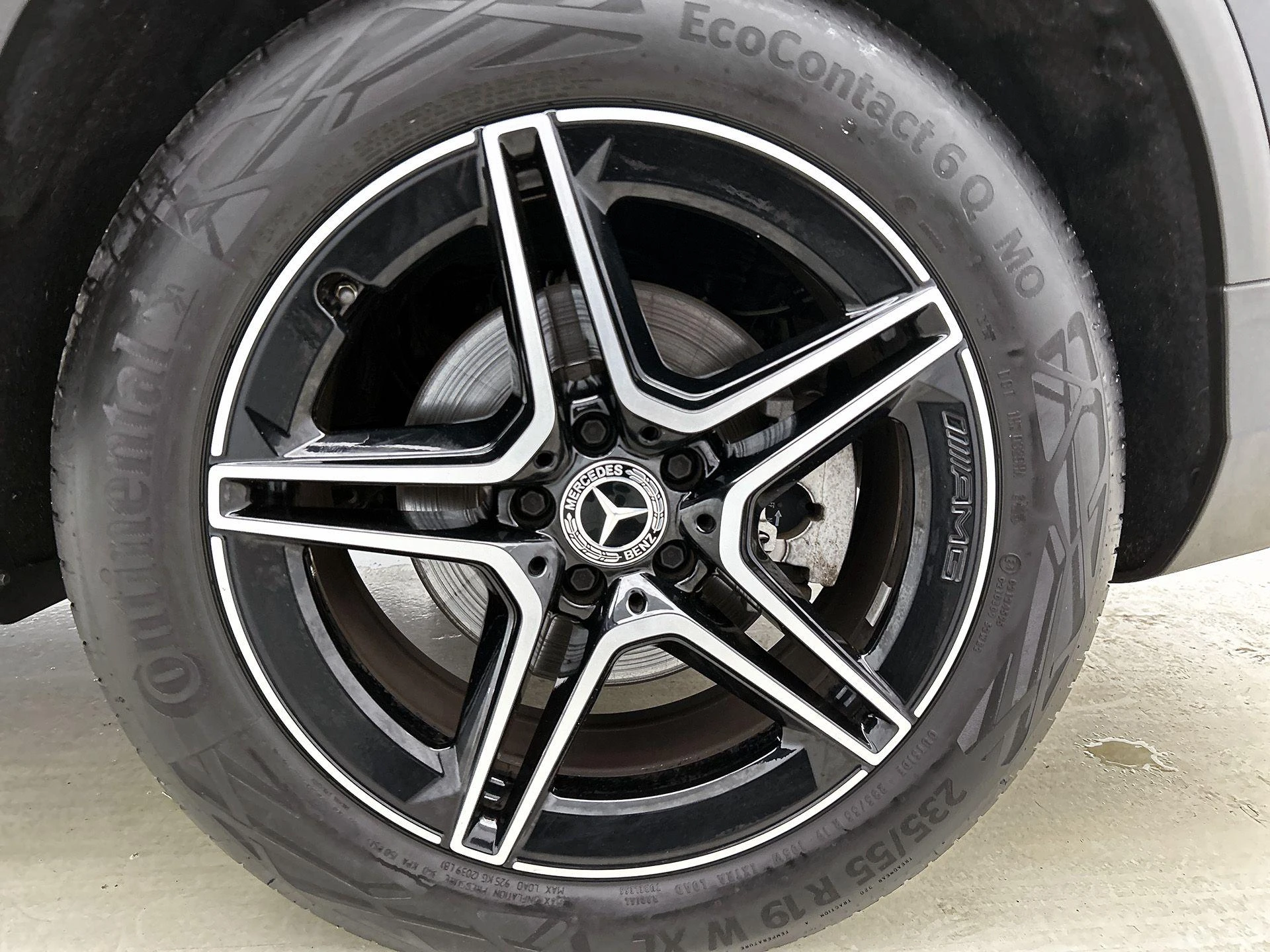 Mercedes-Benz-GLC-image-39