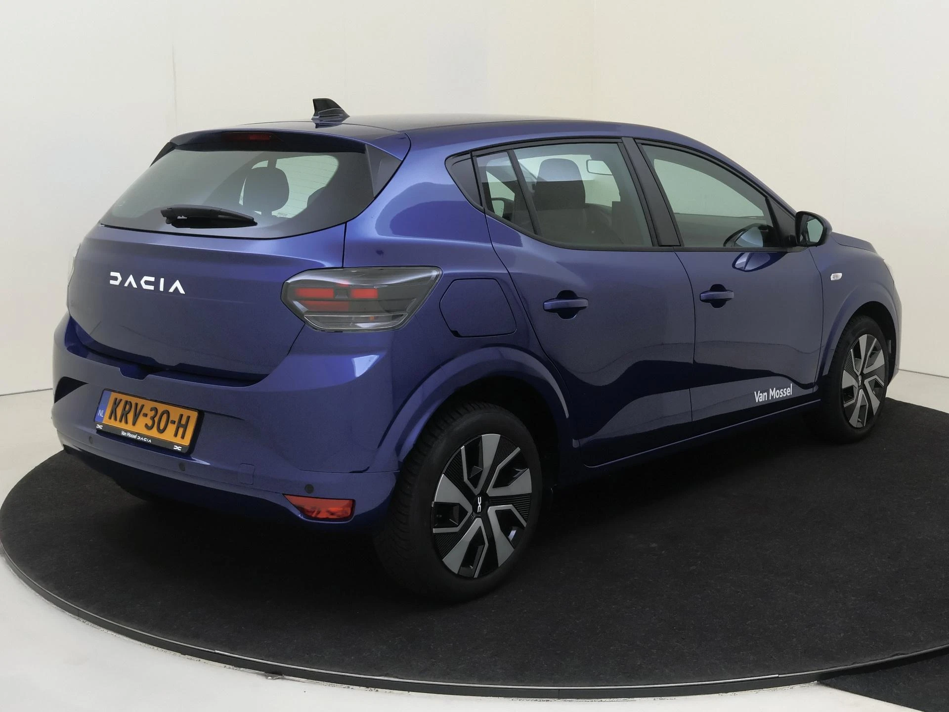 Dacia-Sandero-image-3
