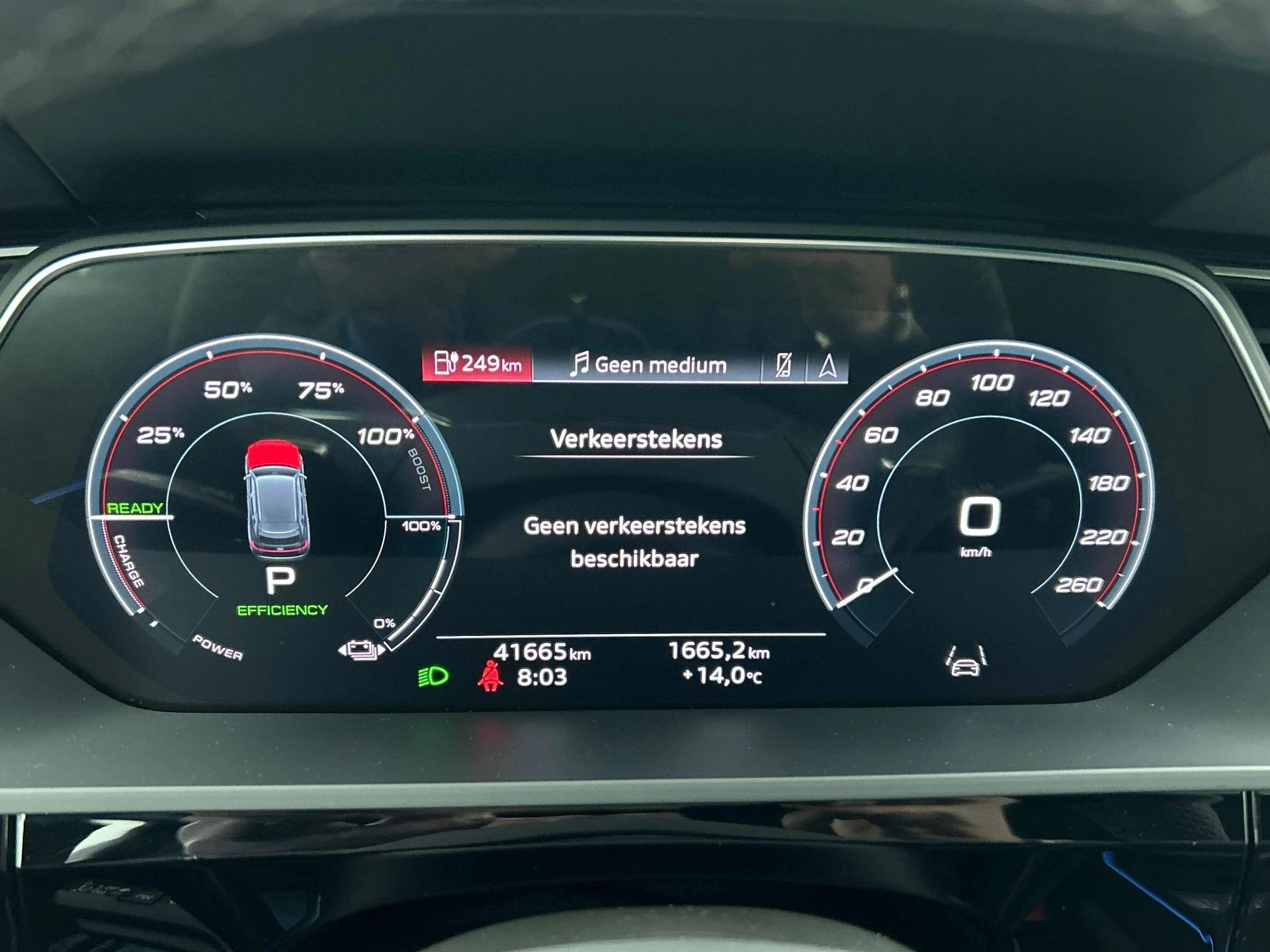 Audi-Q8 e-tron-image-23