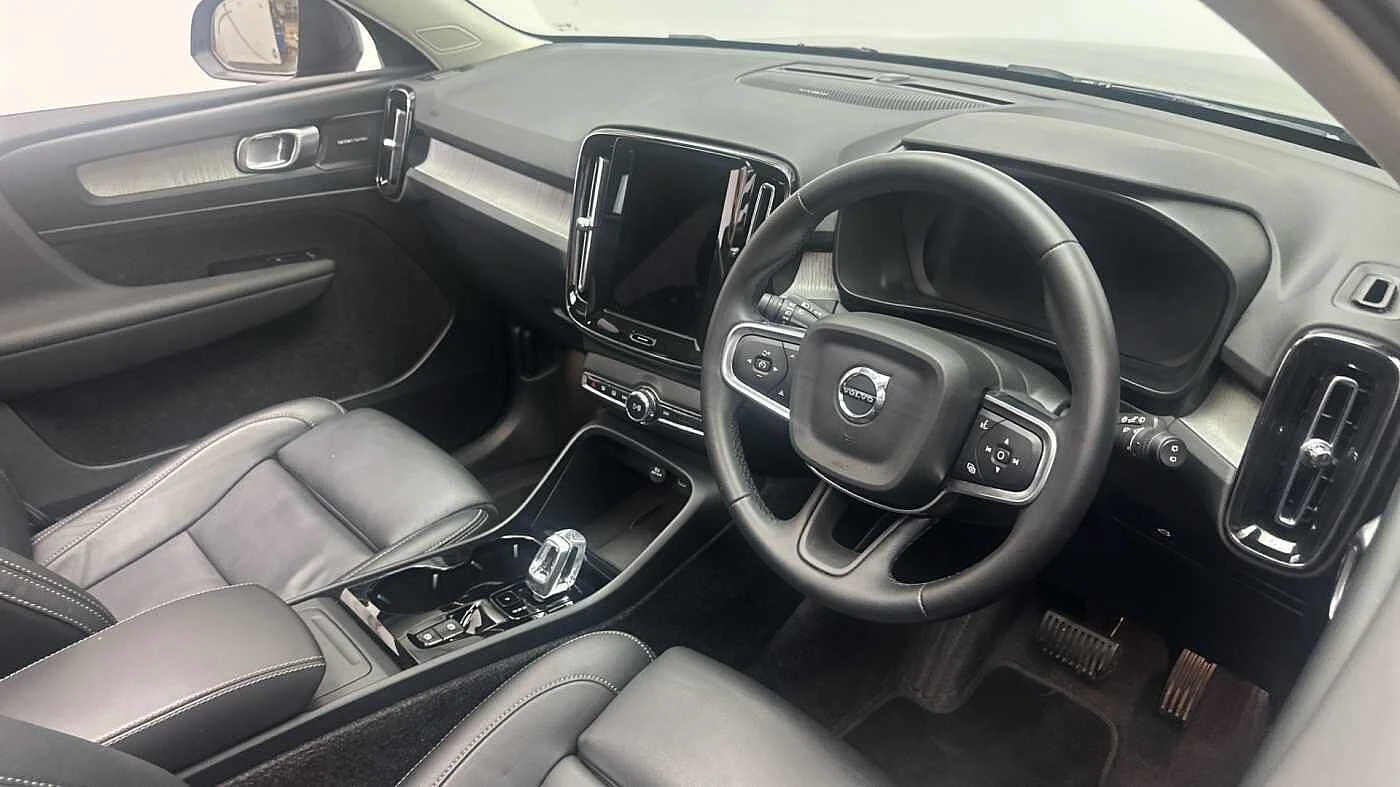 Volvo-XC40-image-4