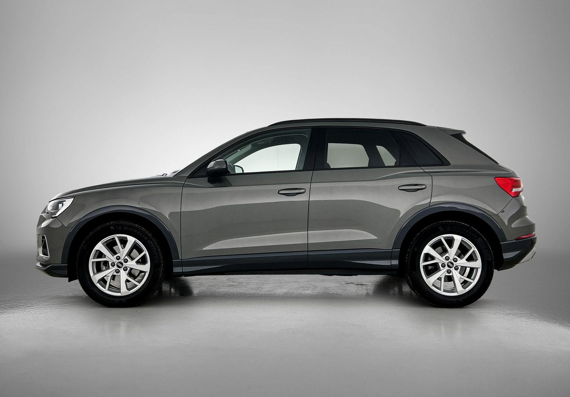 Audi-Q3-image-1
