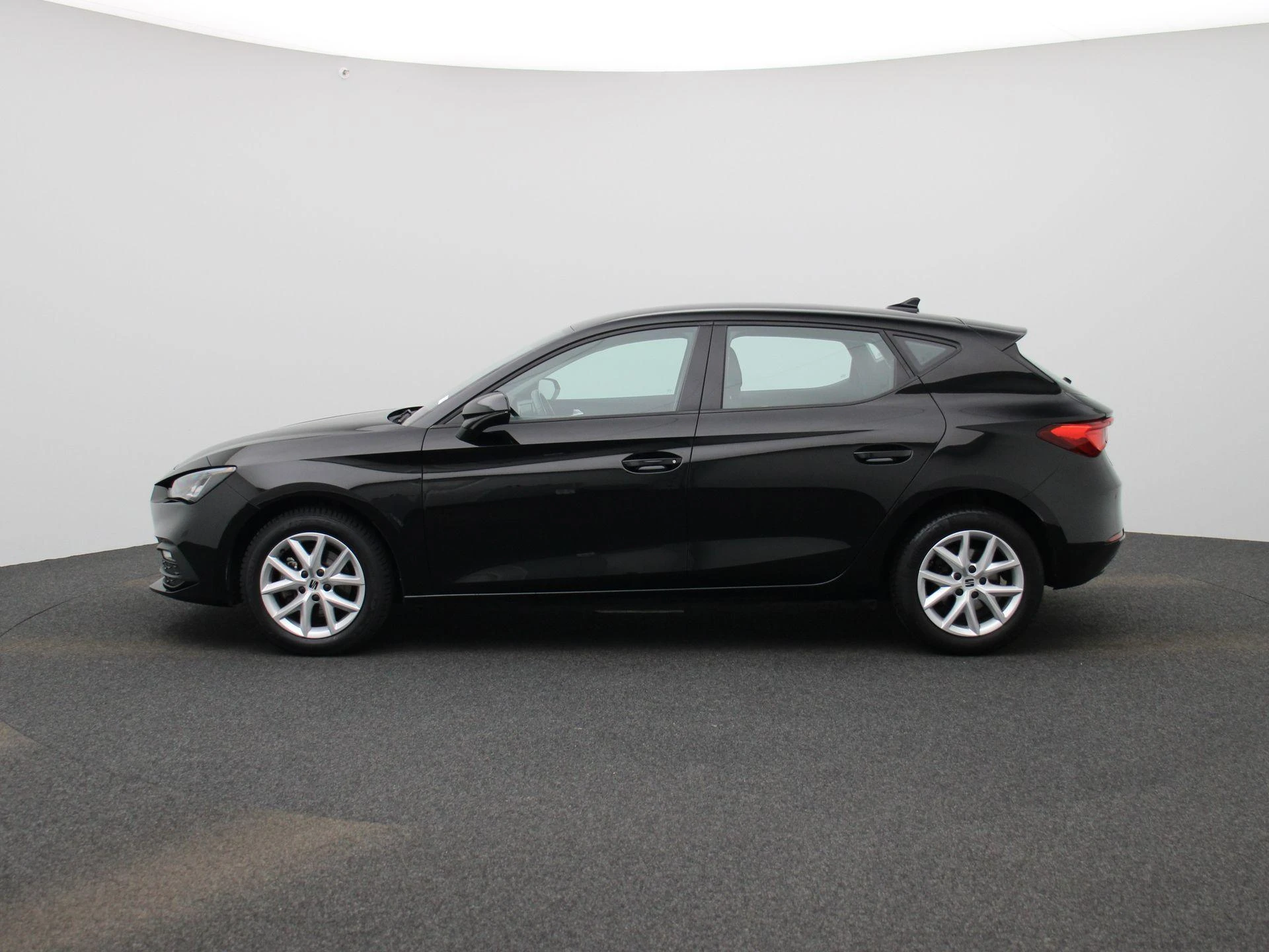 SEAT-Leon-image-3
