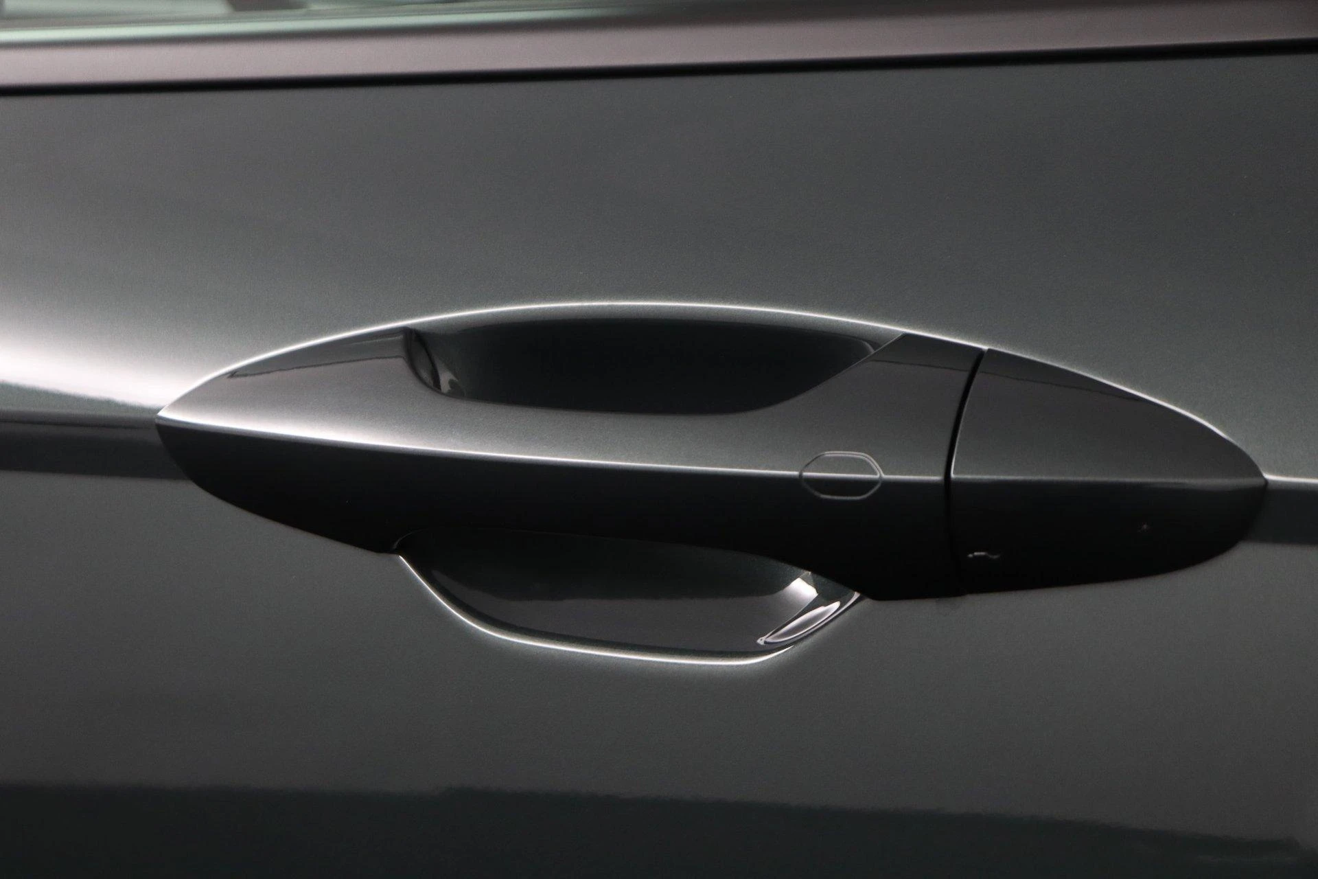 Hyundai-Kona-image-35