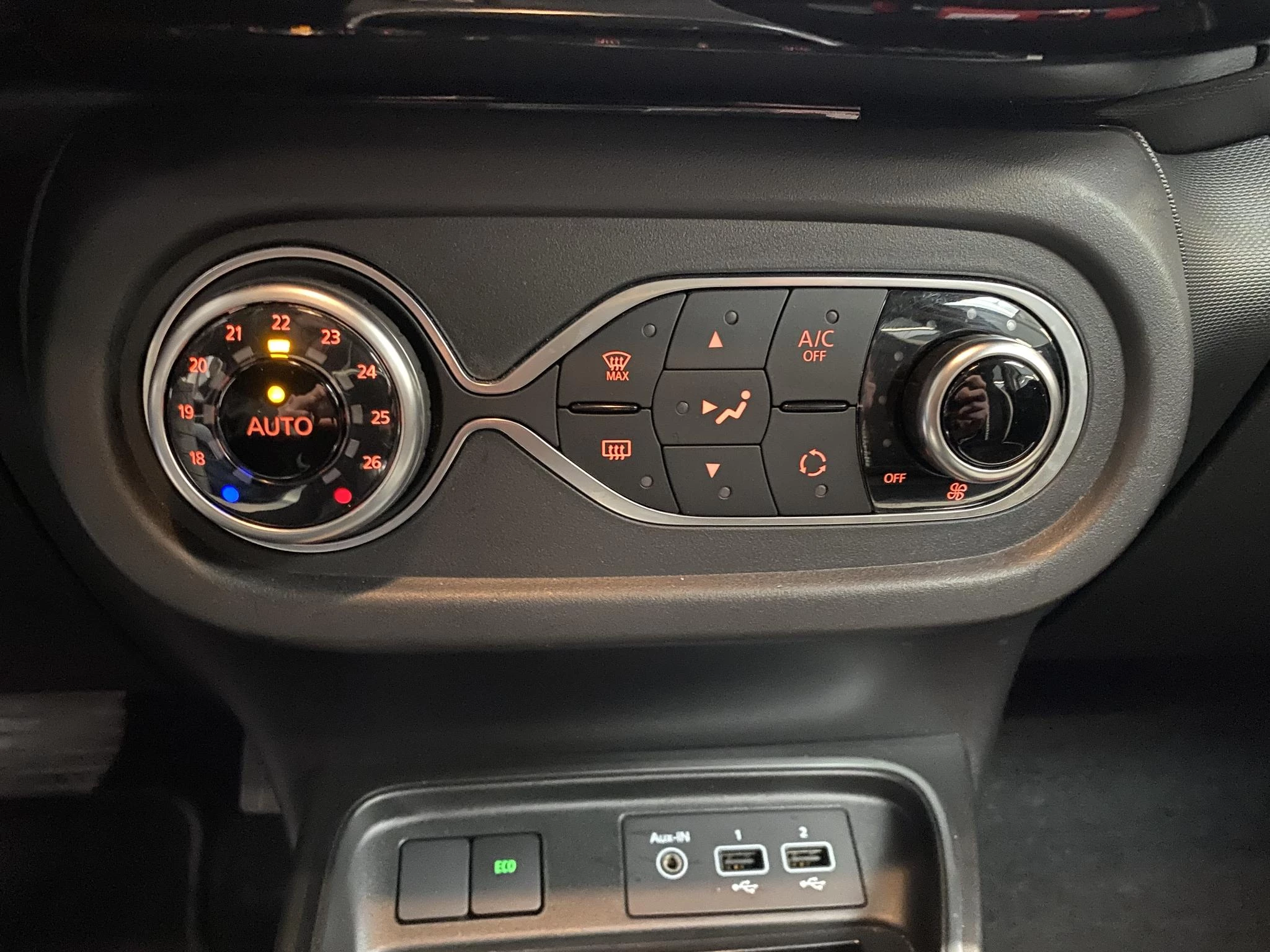 Renault-Twingo-image-17