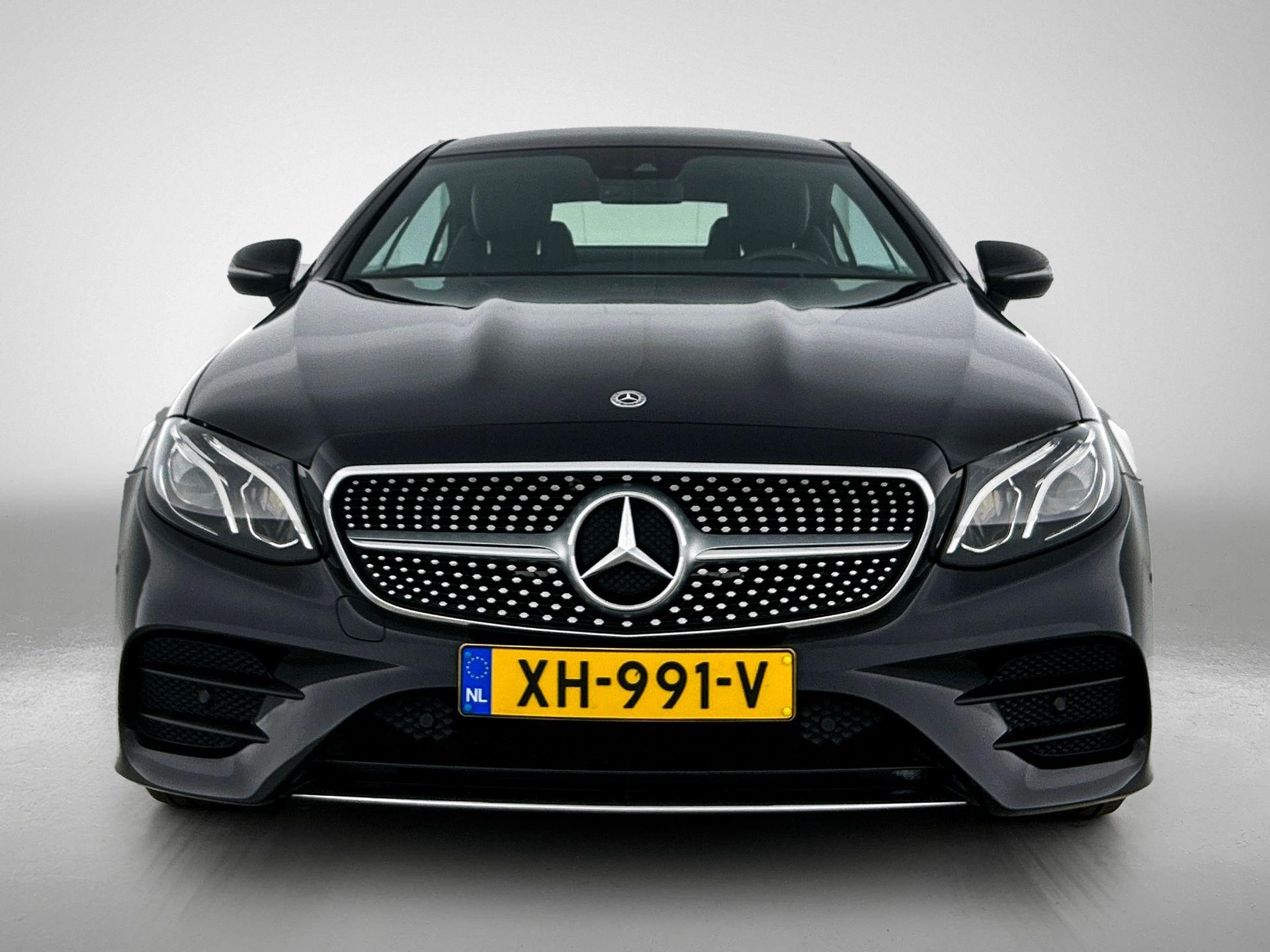 Mercedes-Benz-E-Klasse-image-4
