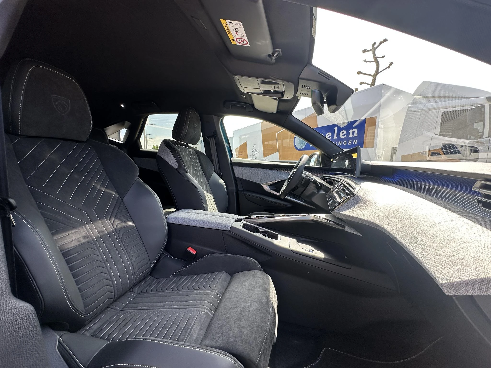 Peugeot-e-3008-image-19