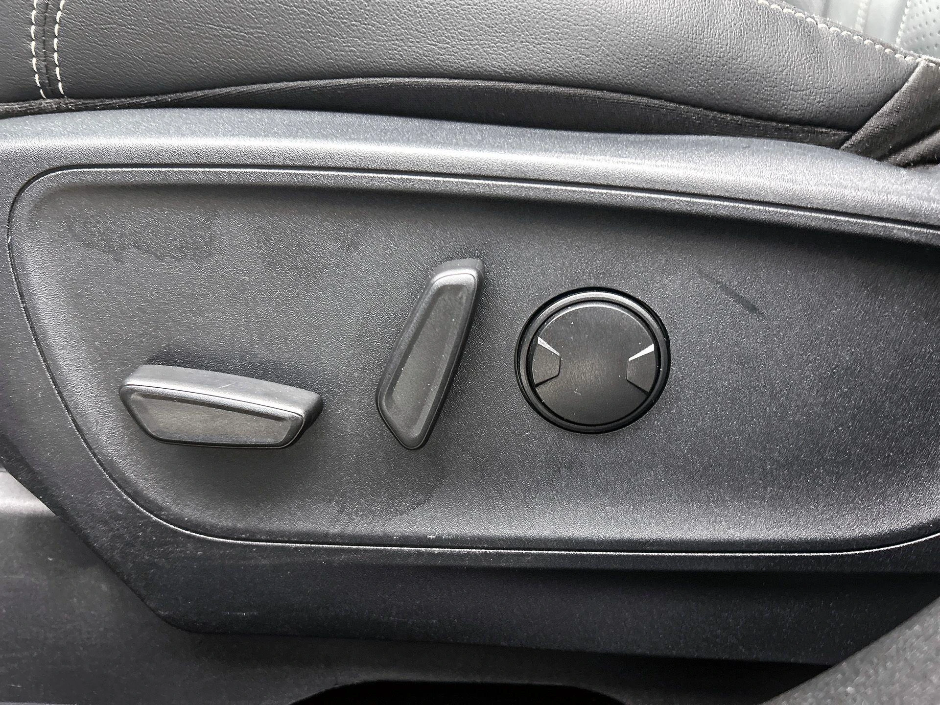 Ford-Kuga-image-14