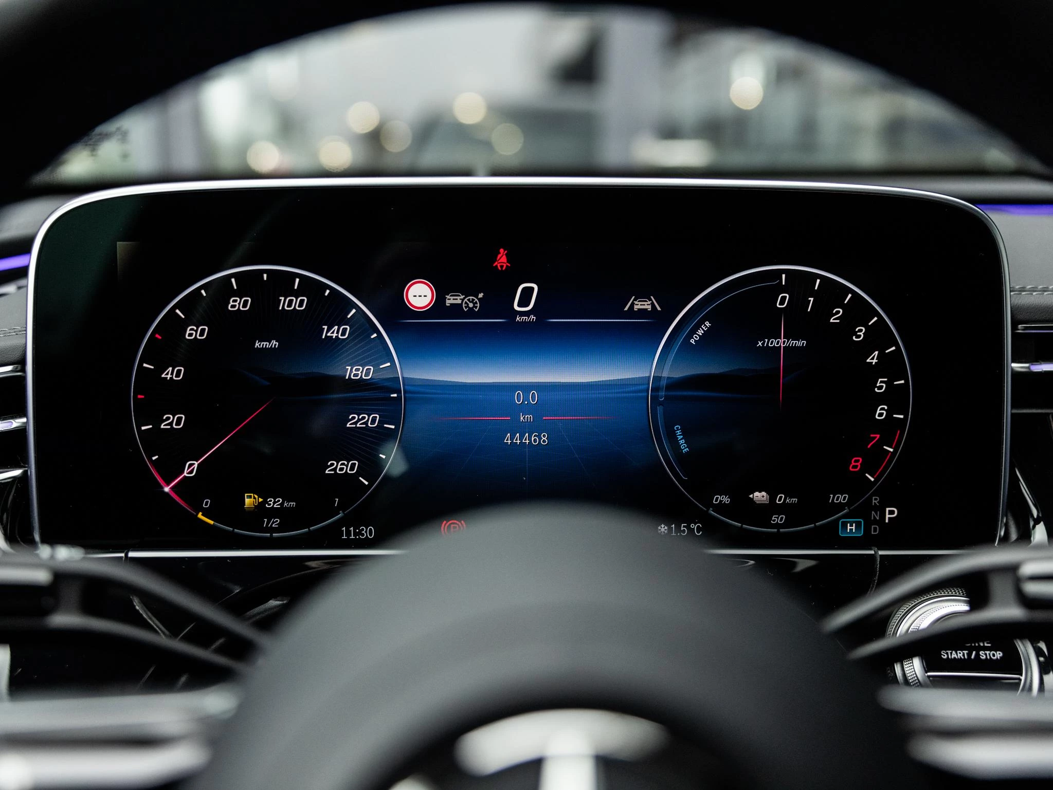 Mercedes-Benz-E-Klasse-image-30